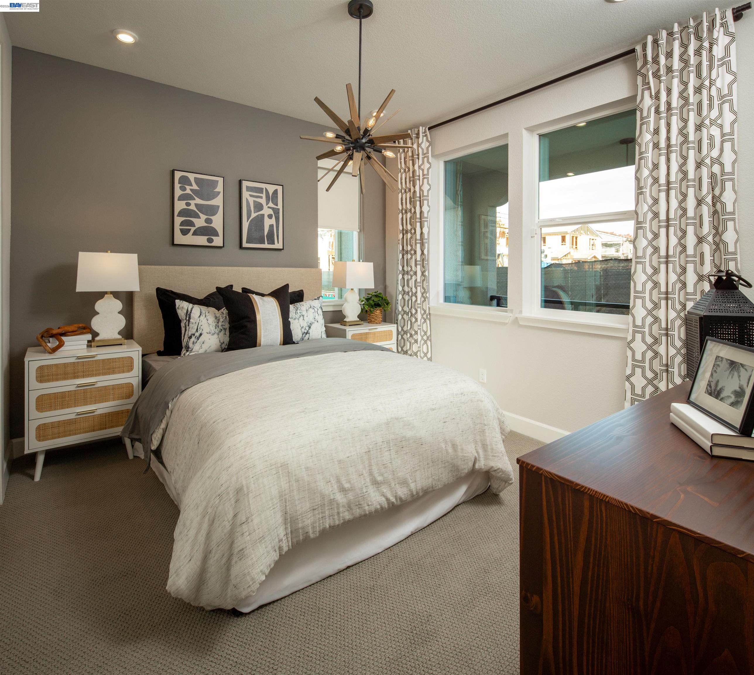 Detail Gallery Image 3 of 15 For 901 More Lane #1301,  Morgan Hill,  CA 95037 - 4 Beds | 3/1 Baths