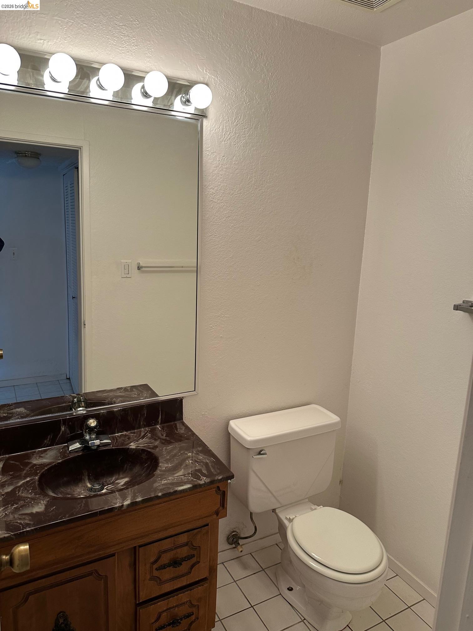 Photo #11: 41127156 Listing: Photo #11