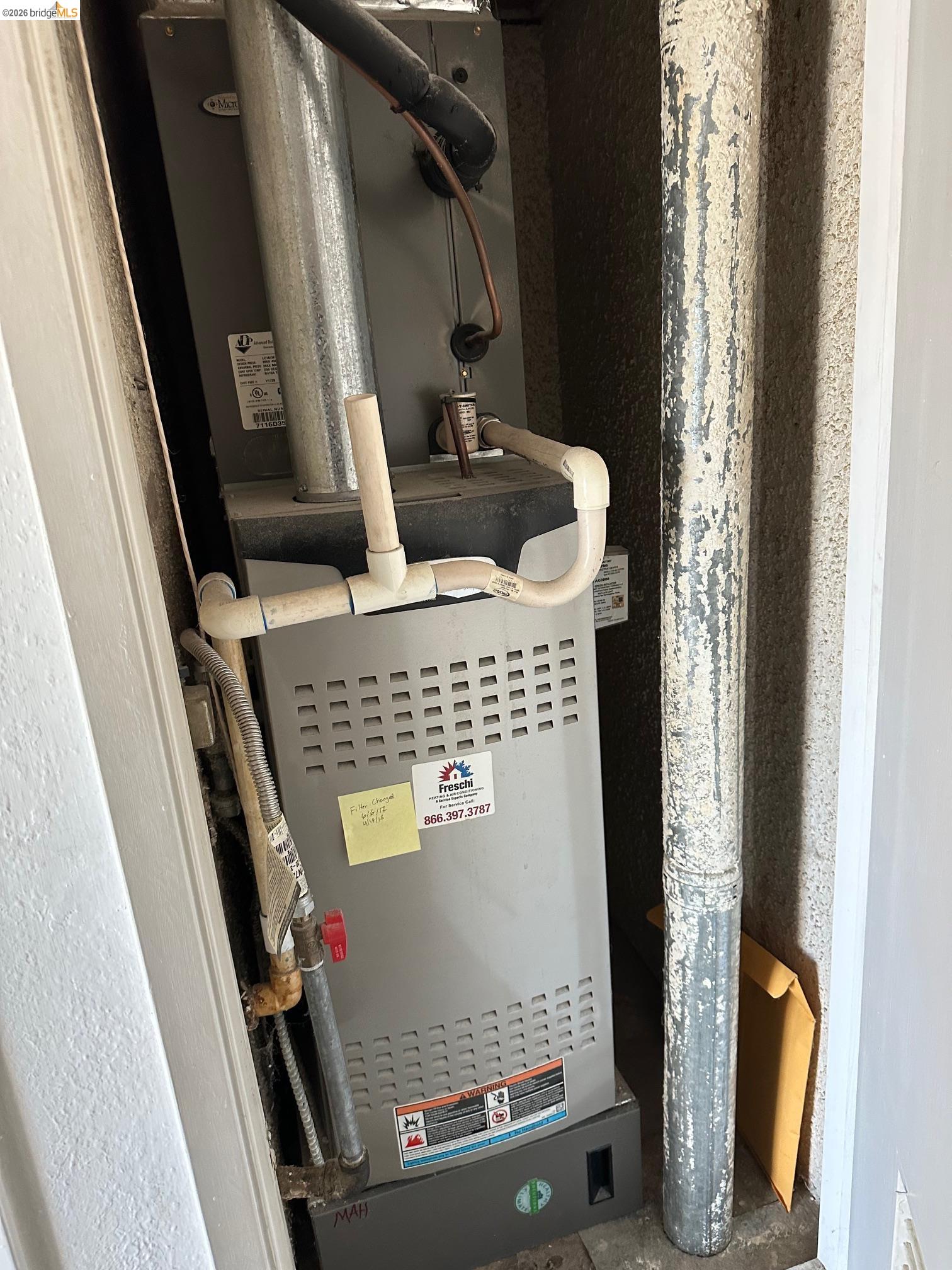 Detail Gallery Image 22 of 27 For 1175 Kenwal Rd #B,  Concord,  CA 94521 - 2 Beds | 1/1 Baths