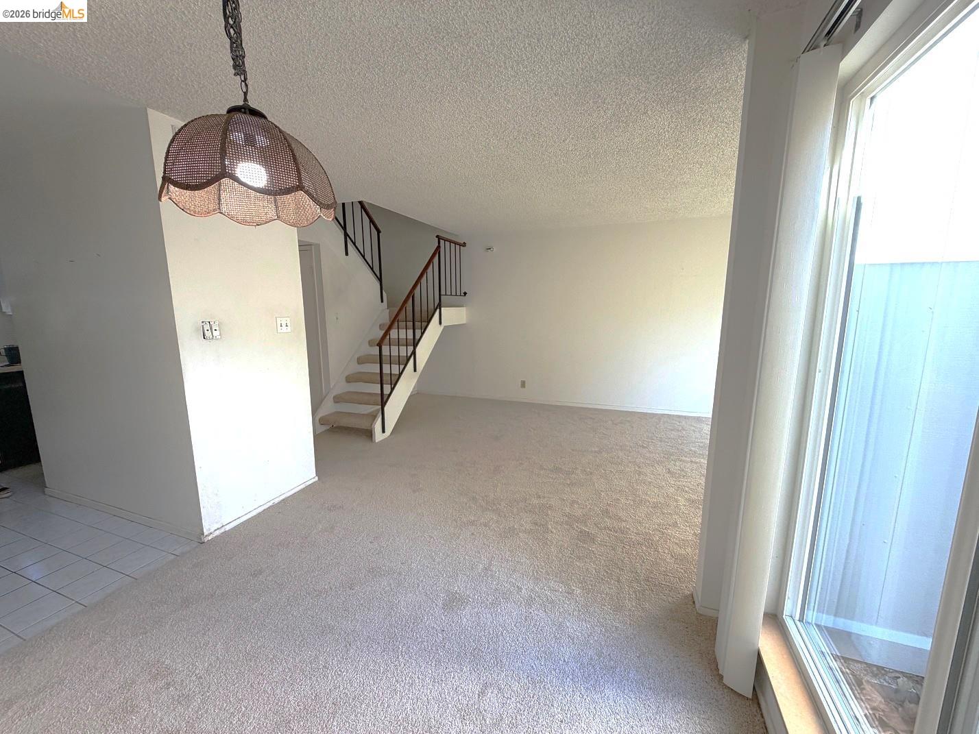 Detail Gallery Image 6 of 27 For 1175 Kenwal Rd #B,  Concord,  CA 94521 - 2 Beds | 1/1 Baths