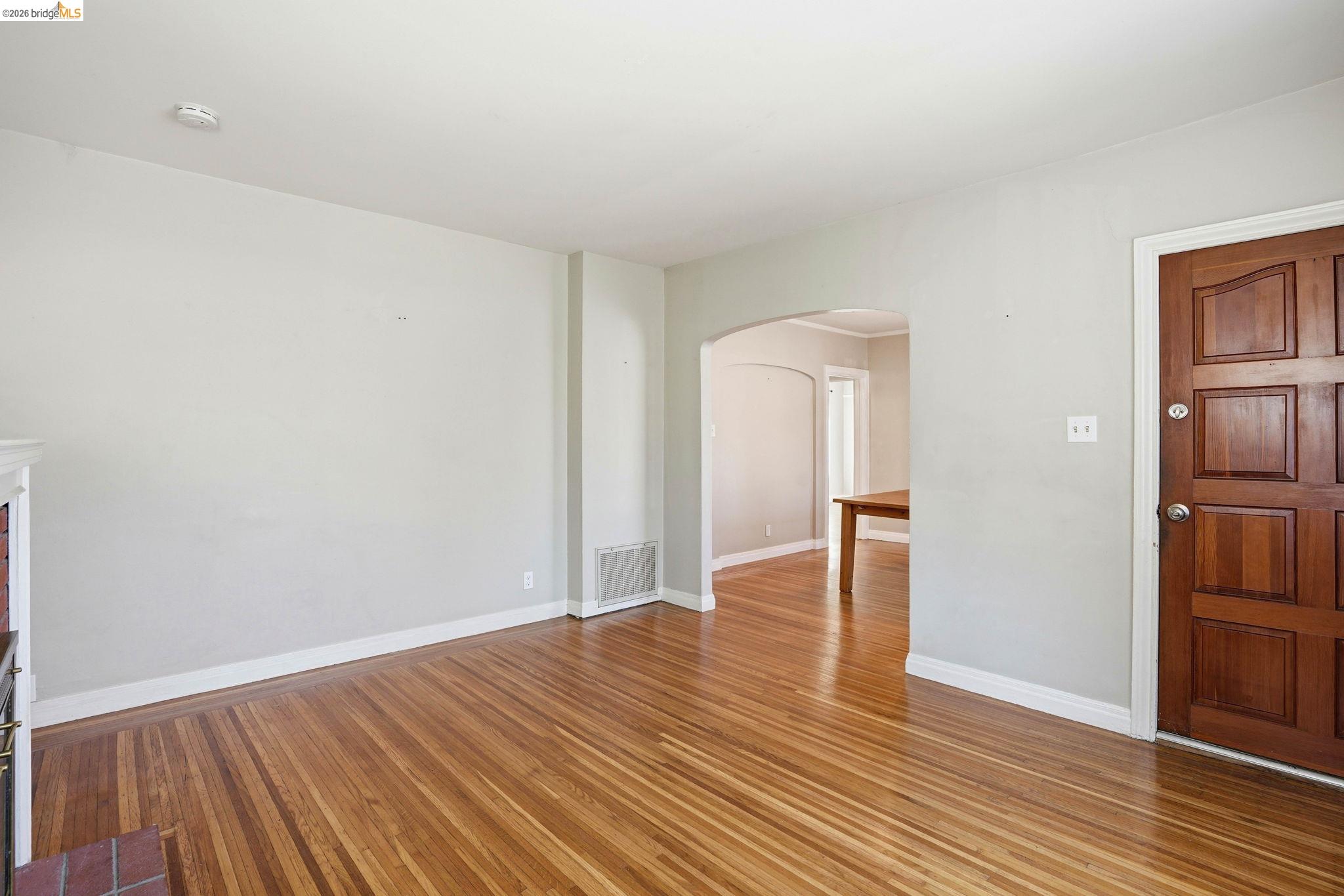 Detail Gallery Image 30 of 42 For 840 Key Route Blvd, Albany,  CA 94706 - – Beds | – Baths