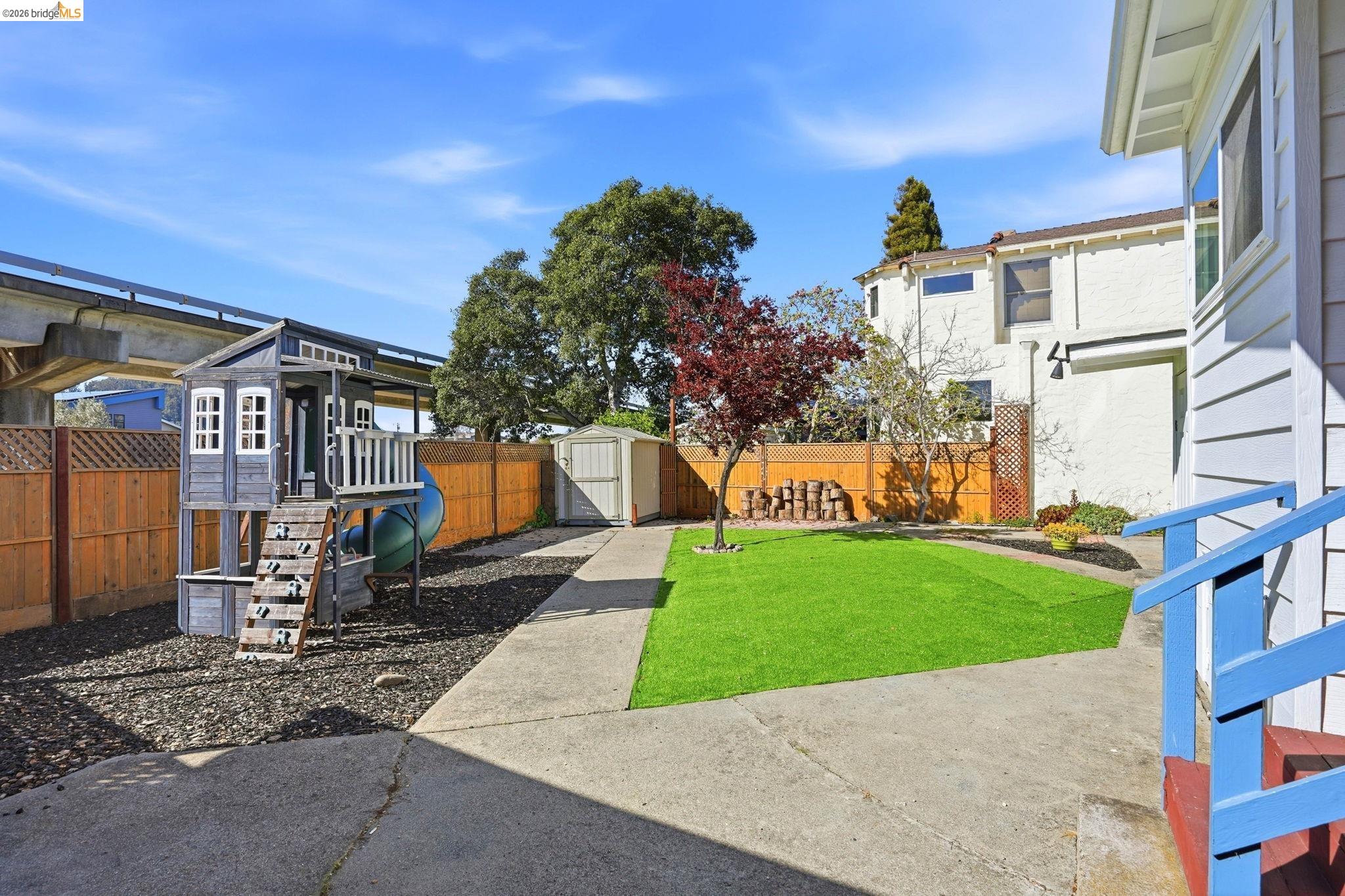 Detail Gallery Image 39 of 42 For 840 Key Route Blvd, Albany,  CA 94706 - – Beds | – Baths