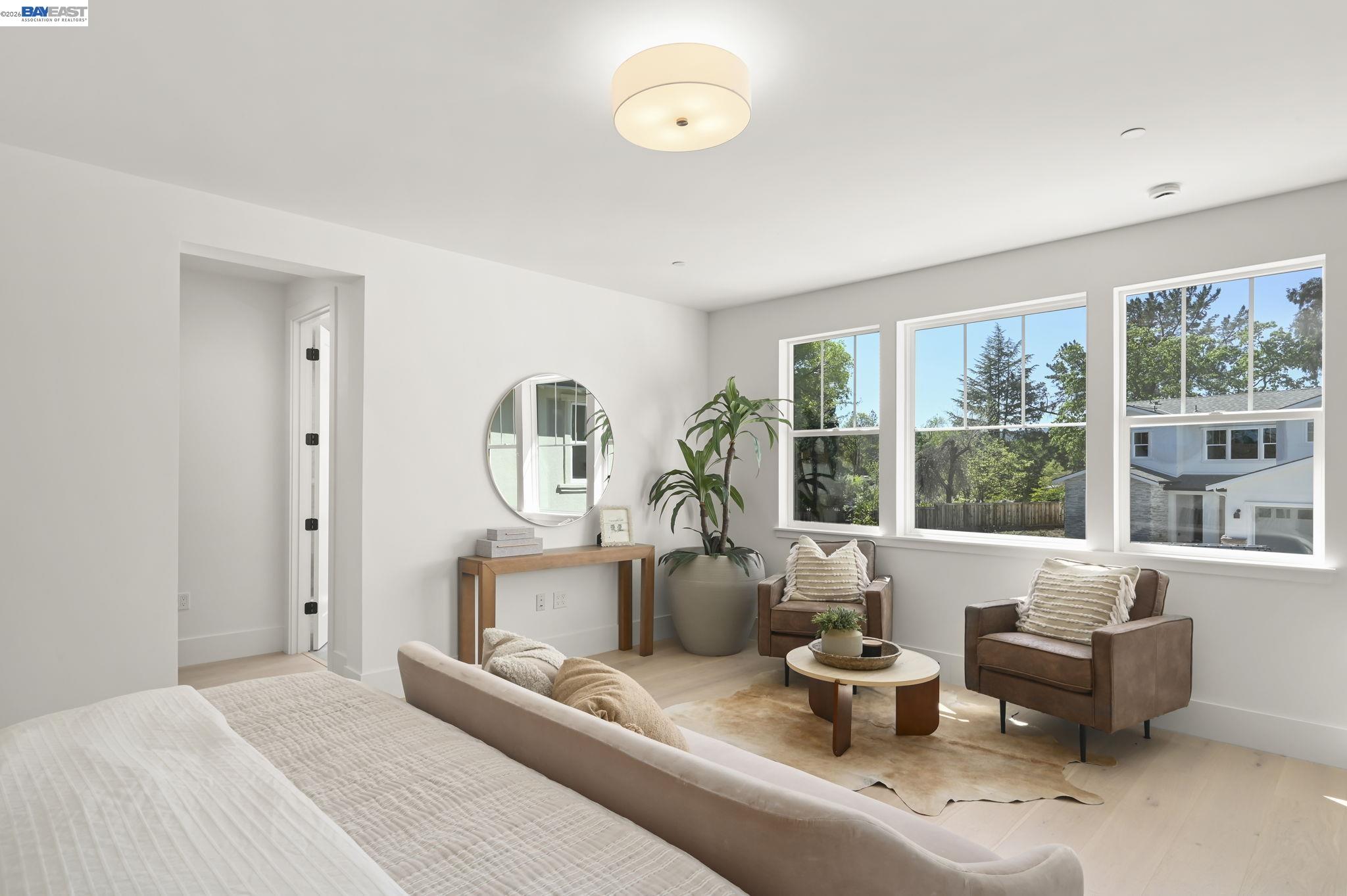 Detail Gallery Image 14 of 21 For 102 Providence Place, Pleasant Hill,  CA 94523 - 5 Beds | 3/1 Baths