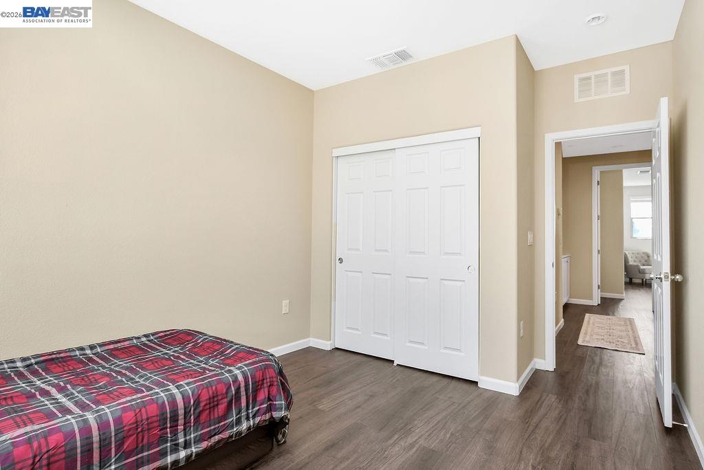 Detail Gallery Image 25 of 37 For 810 Queen Palm Ln, Brentwood,  CA 94513 - 4 Beds | 2/1 Baths