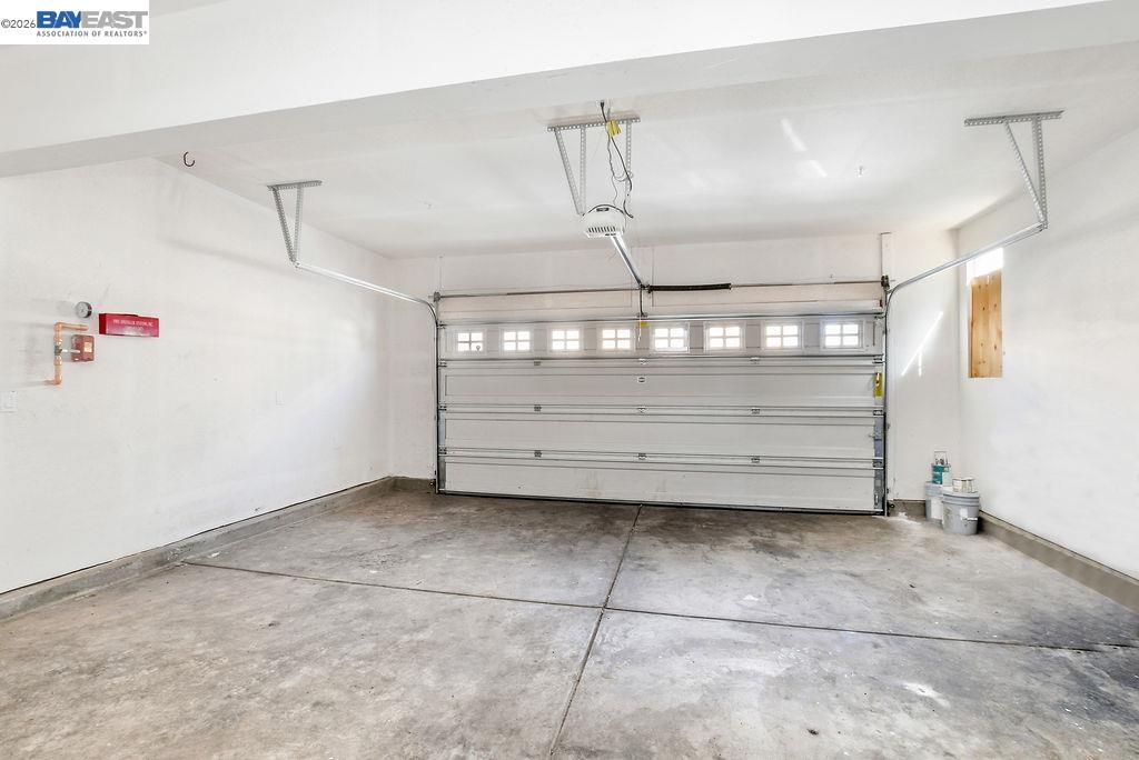 Detail Gallery Image 33 of 37 For 810 Queen Palm Ln, Brentwood,  CA 94513 - 4 Beds | 2/1 Baths