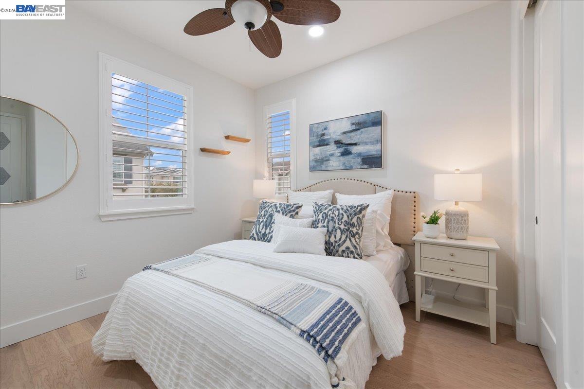 Detail Gallery Image 17 of 38 For 4026 Chalk Hill Way, Dublin,  CA 94568 - 3 Beds | 2/1 Baths