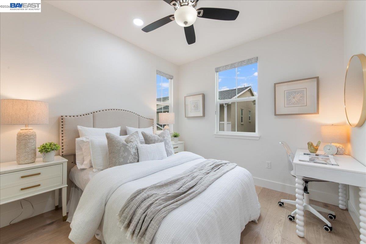 Detail Gallery Image 19 of 38 For 4026 Chalk Hill Way, Dublin,  CA 94568 - 3 Beds | 2/1 Baths