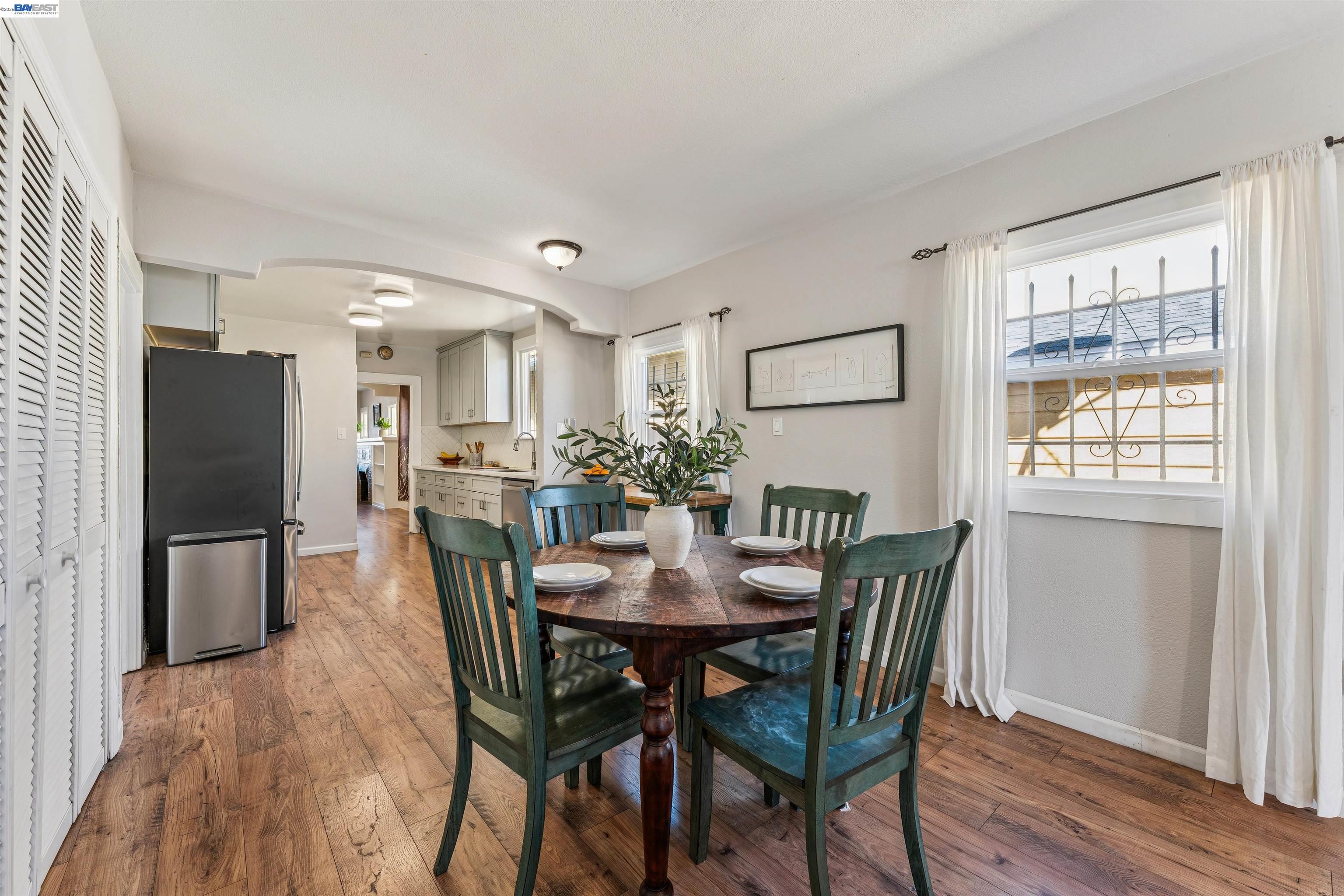 Detail Gallery Image 15 of 33 For 1262 94th Avenue, Oakland,  CA 94603 - 2 Beds | 1 Baths