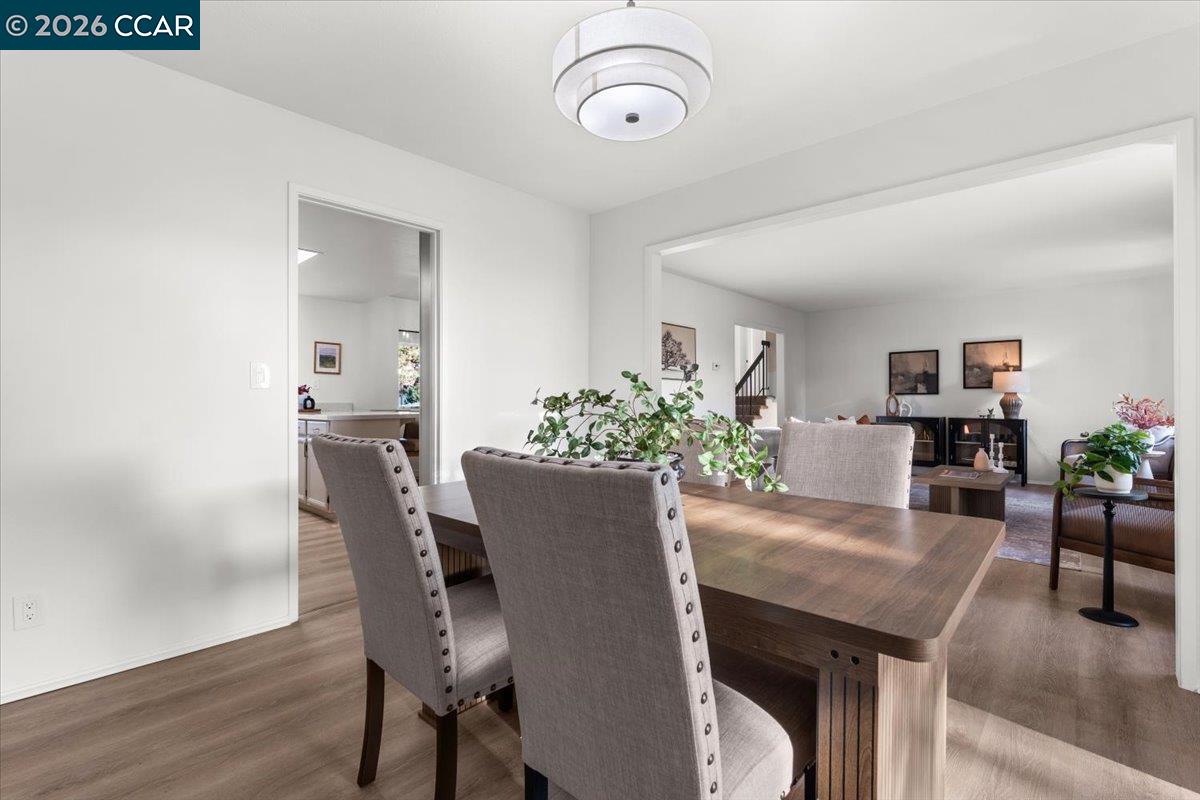 Detail Gallery Image 13 of 60 For 5129 Heavenly Ridge Ln, Richmond,  CA 94803 - 4 Beds | 3 Baths