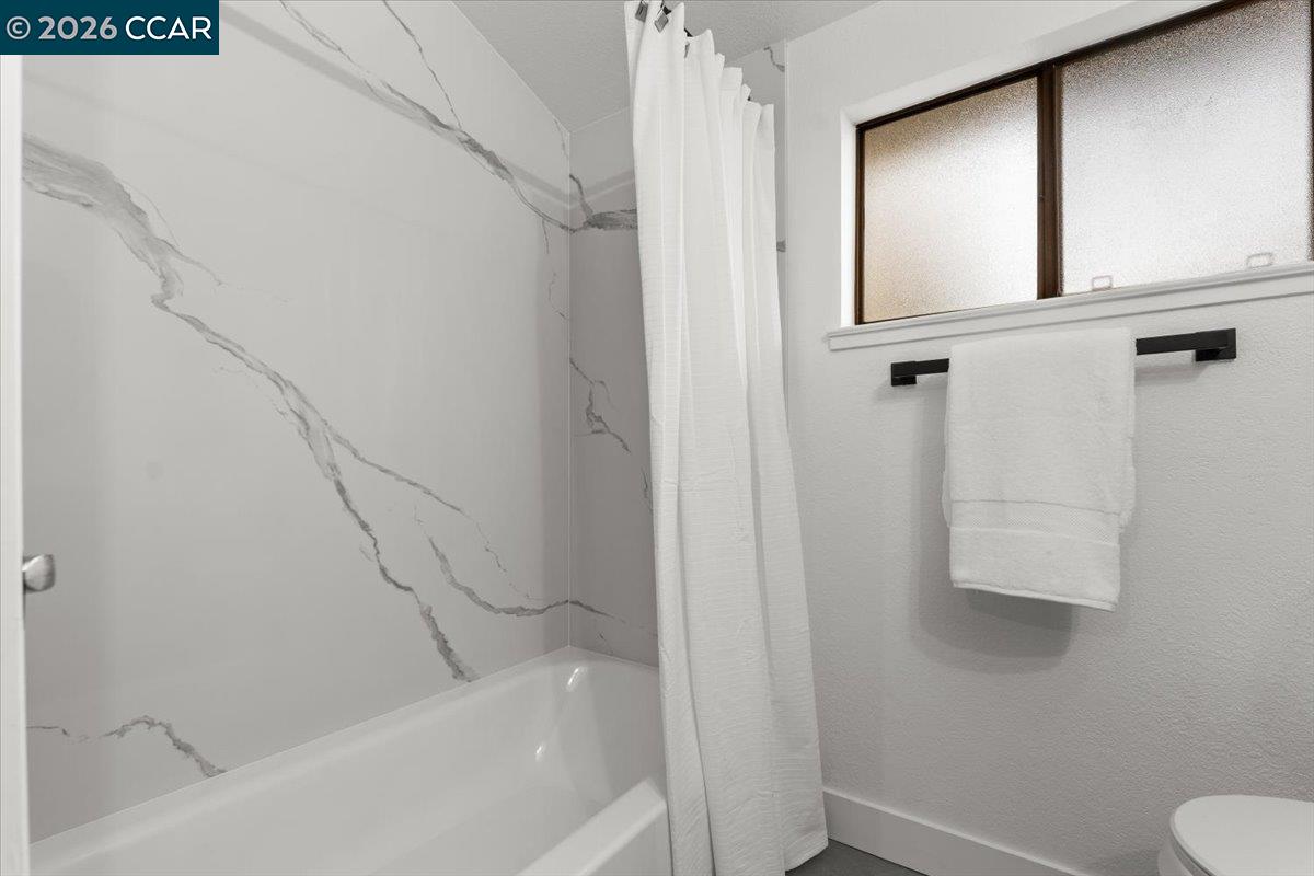 Detail Gallery Image 29 of 60 For 5129 Heavenly Ridge Ln, Richmond,  CA 94803 - 4 Beds | 3 Baths