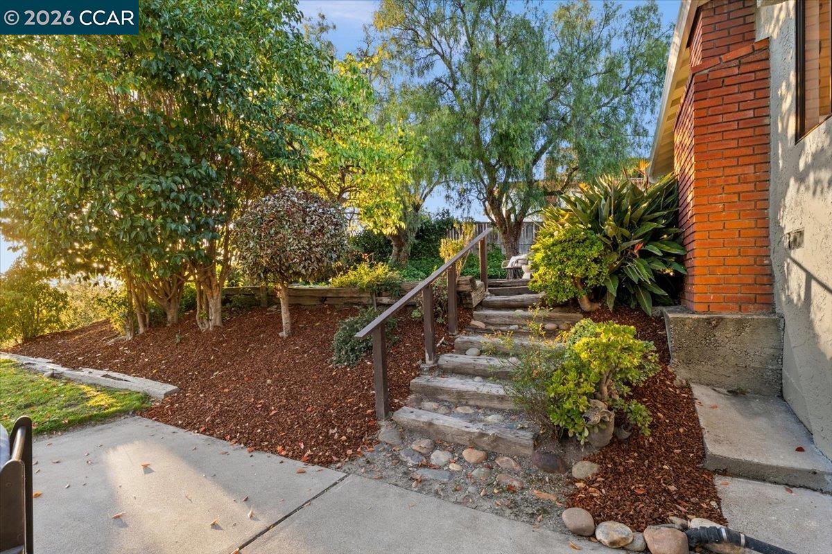 Detail Gallery Image 48 of 60 For 5129 Heavenly Ridge Ln, Richmond,  CA 94803 - 4 Beds | 3 Baths