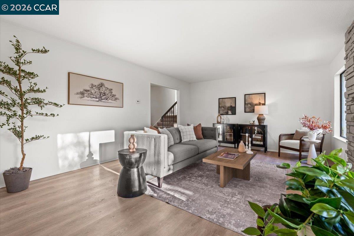 Detail Gallery Image 8 of 60 For 5129 Heavenly Ridge Ln, Richmond,  CA 94803 - 4 Beds | 3 Baths