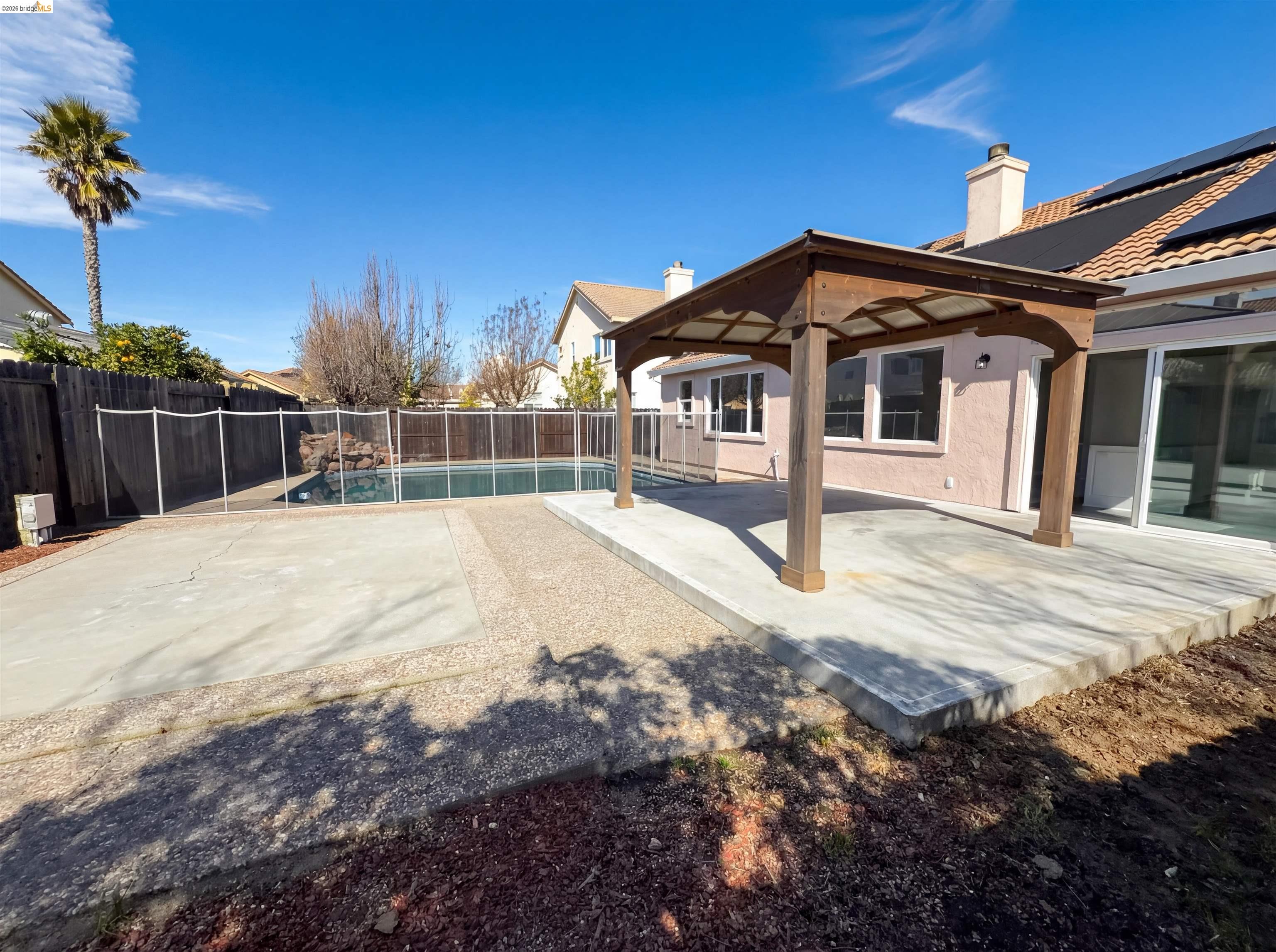 Detail Gallery Image 34 of 36 For 300 Perkins Ct, Suisun City,  CA 94585 - 4 Beds | 2 Baths