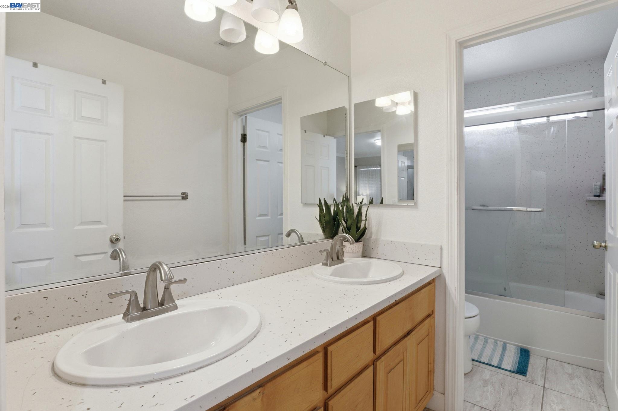 Detail Gallery Image 20 of 51 For 9740 Linnet Ct, Gilroy,  CA 95020 - 4 Beds | 3 Baths