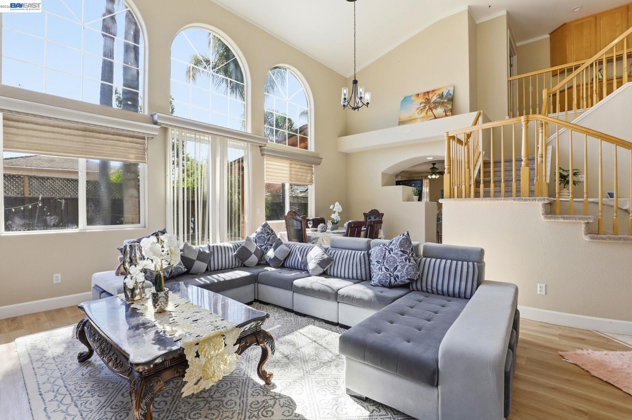 Detail Gallery Image 4 of 51 For 9740 Linnet Ct, Gilroy,  CA 95020 - 4 Beds | 3 Baths