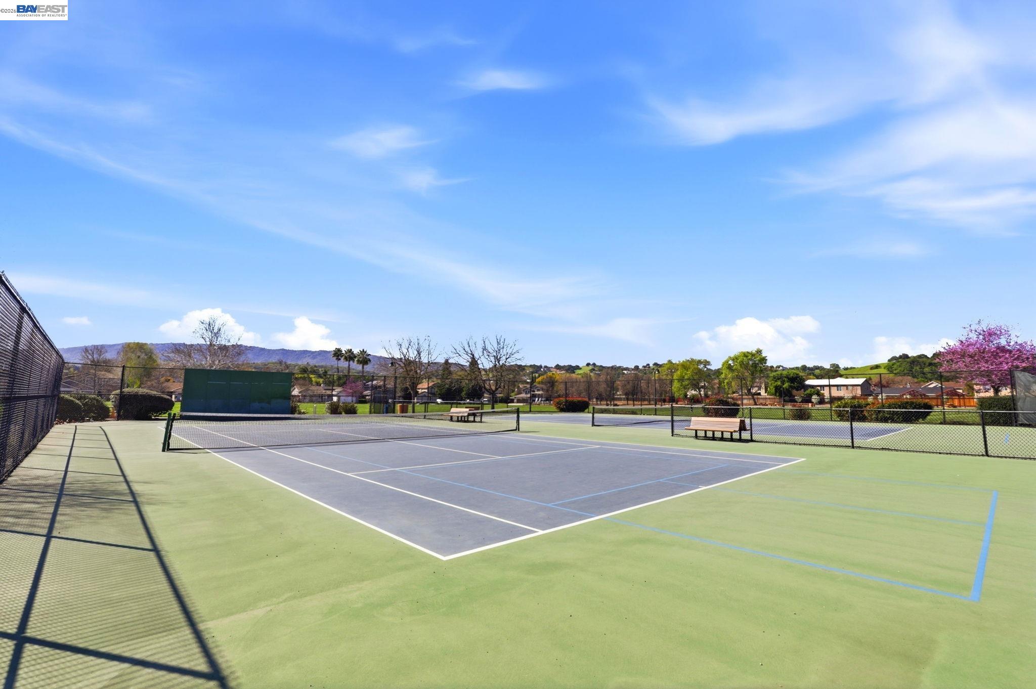 Detail Gallery Image 31 of 51 For 9740 Linnet Ct, Gilroy,  CA 95020 - 4 Beds | 3 Baths