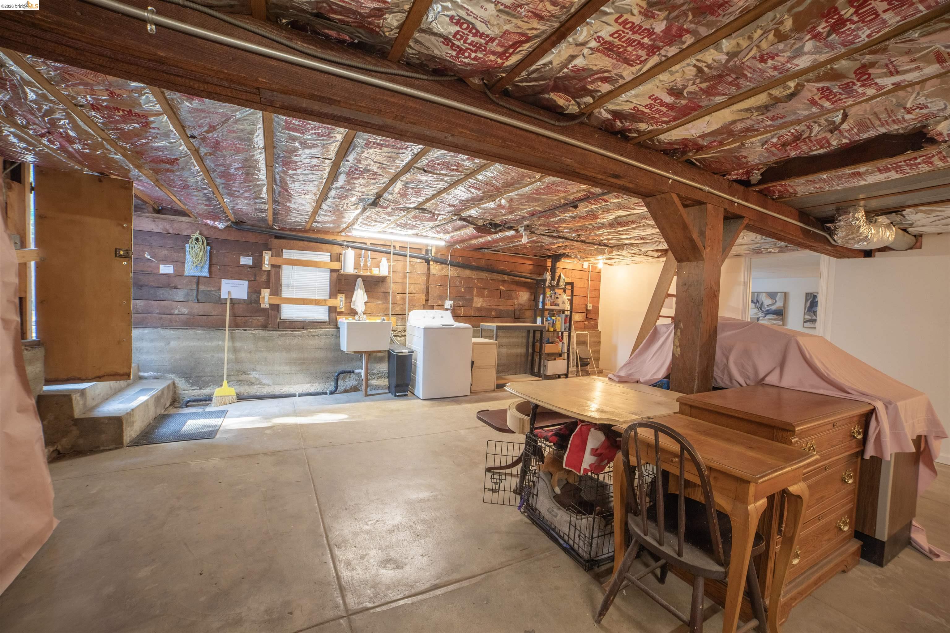 Detail Gallery Image 39 of 41 For 5264 Locksley Ave, Oakland,  CA 94618 - 2 Beds | 1 Baths