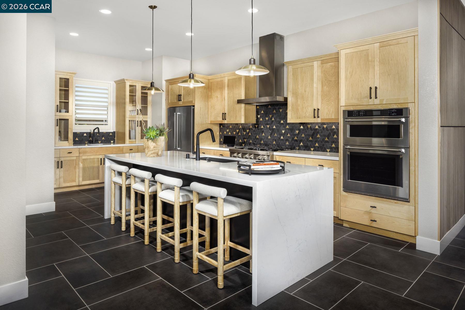 Detail Gallery Image 2 of 9 For 17417 Bushwick Lane, Lathrop,  CA 95330 - 4 Beds | 3 Baths