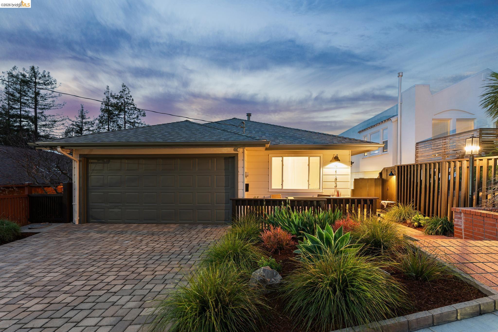 Front Image Thumbnail for EB41127178