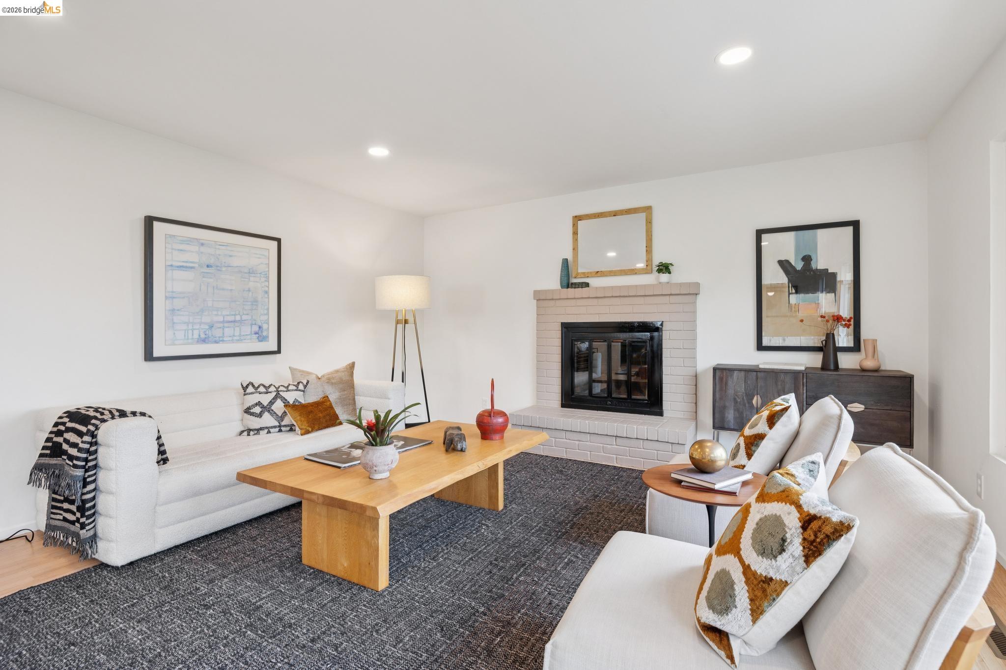 Detail Gallery Image 11 of 59 For 4133 Norton Ave, Oakland,  CA 94602 - 5 Beds | 3 Baths