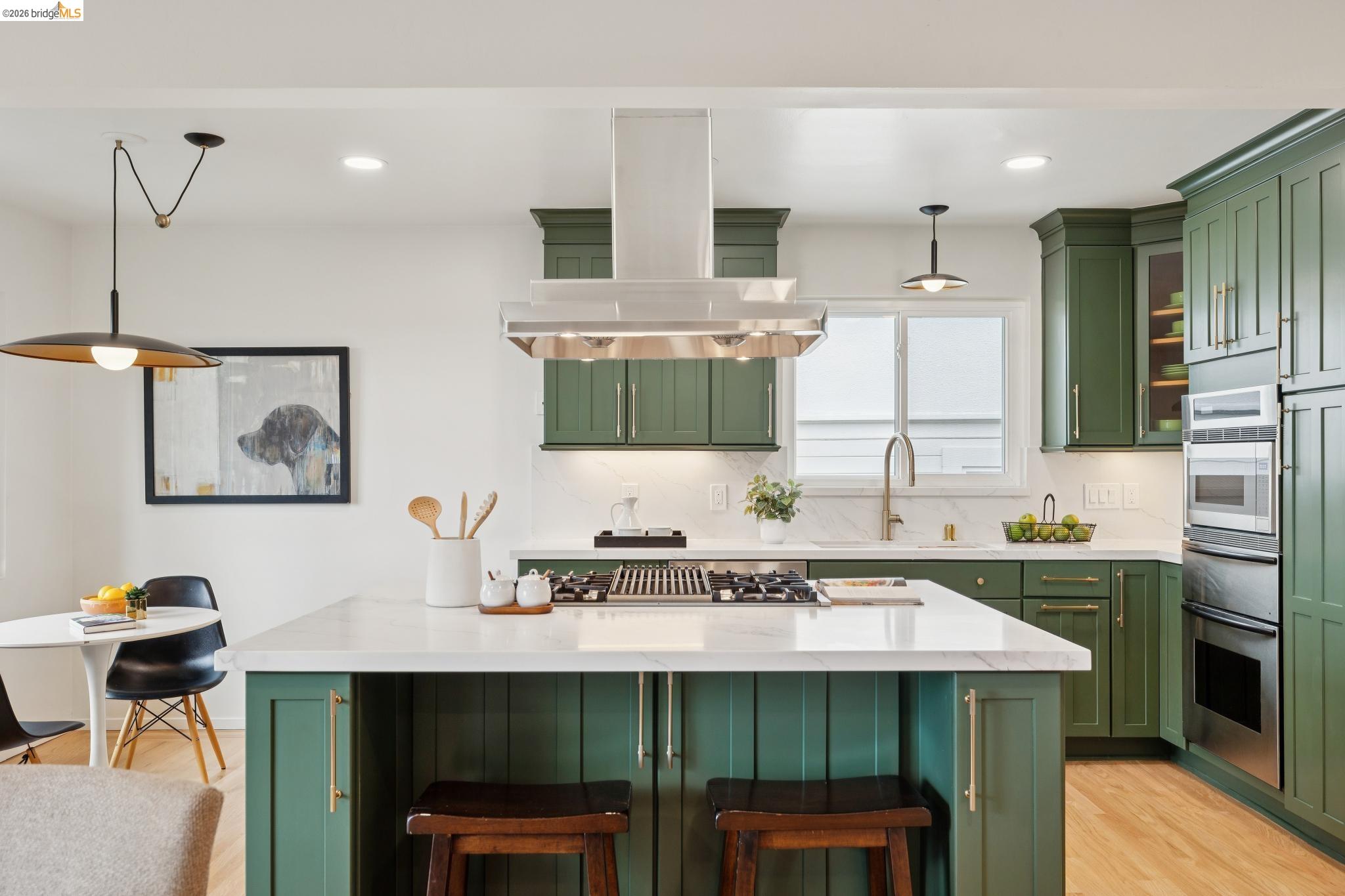 Detail Gallery Image 16 of 59 For 4133 Norton Ave, Oakland,  CA 94602 - 5 Beds | 3 Baths