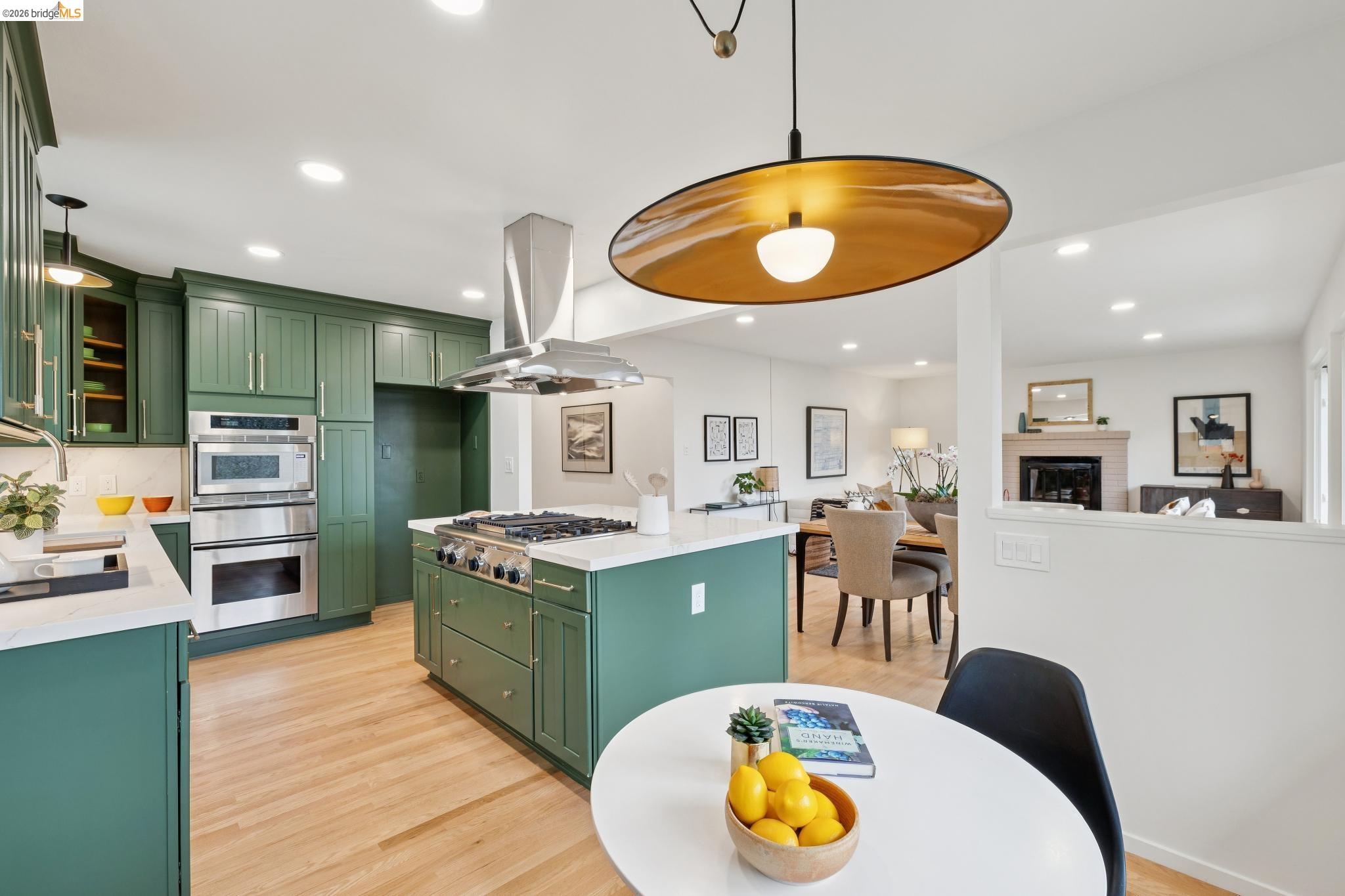 Detail Gallery Image 21 of 59 For 4133 Norton Ave, Oakland,  CA 94602 - 5 Beds | 3 Baths