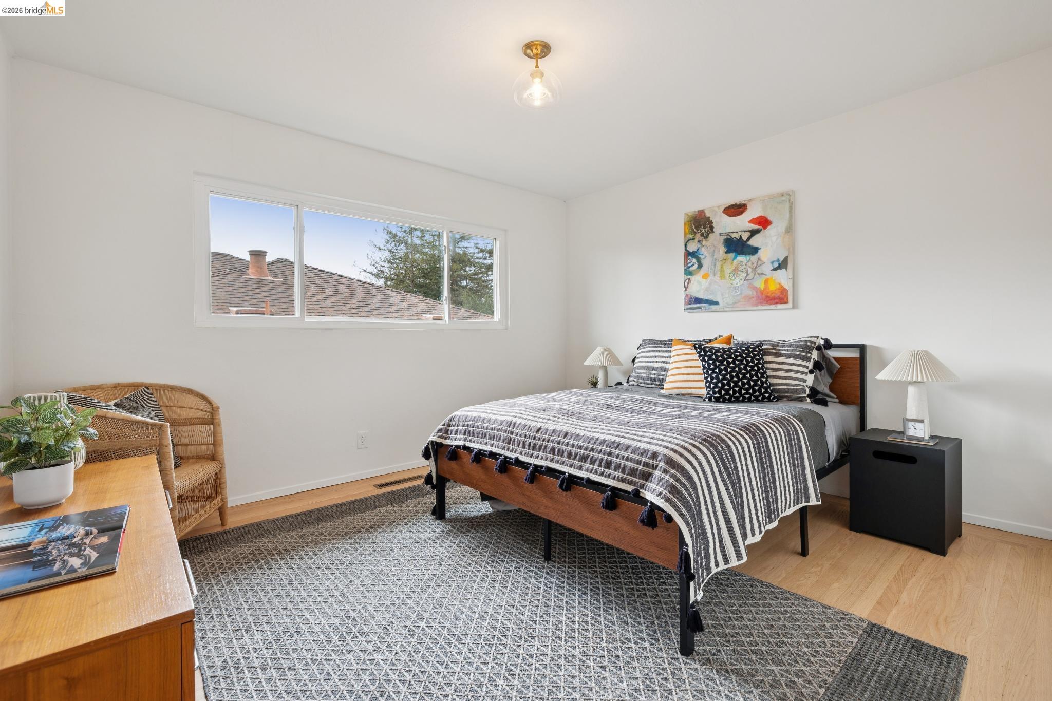 Detail Gallery Image 23 of 59 For 4133 Norton Ave, Oakland,  CA 94602 - 5 Beds | 3 Baths