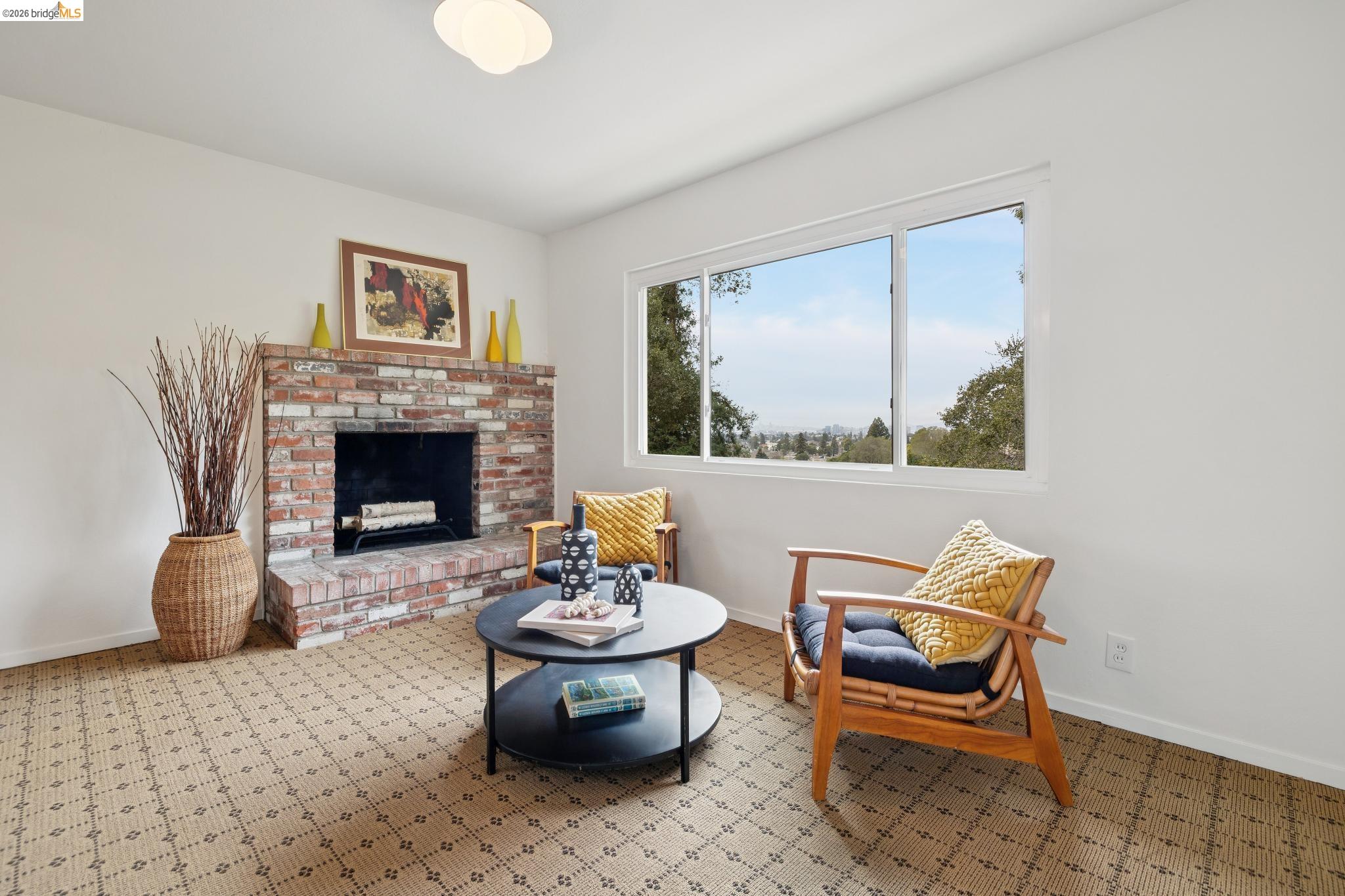 Detail Gallery Image 25 of 59 For 4133 Norton Ave, Oakland,  CA 94602 - 5 Beds | 3 Baths