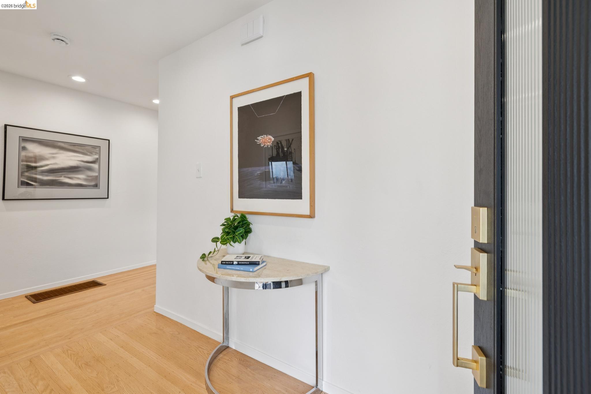 Detail Gallery Image 4 of 59 For 4133 Norton Ave, Oakland,  CA 94602 - 5 Beds | 3 Baths