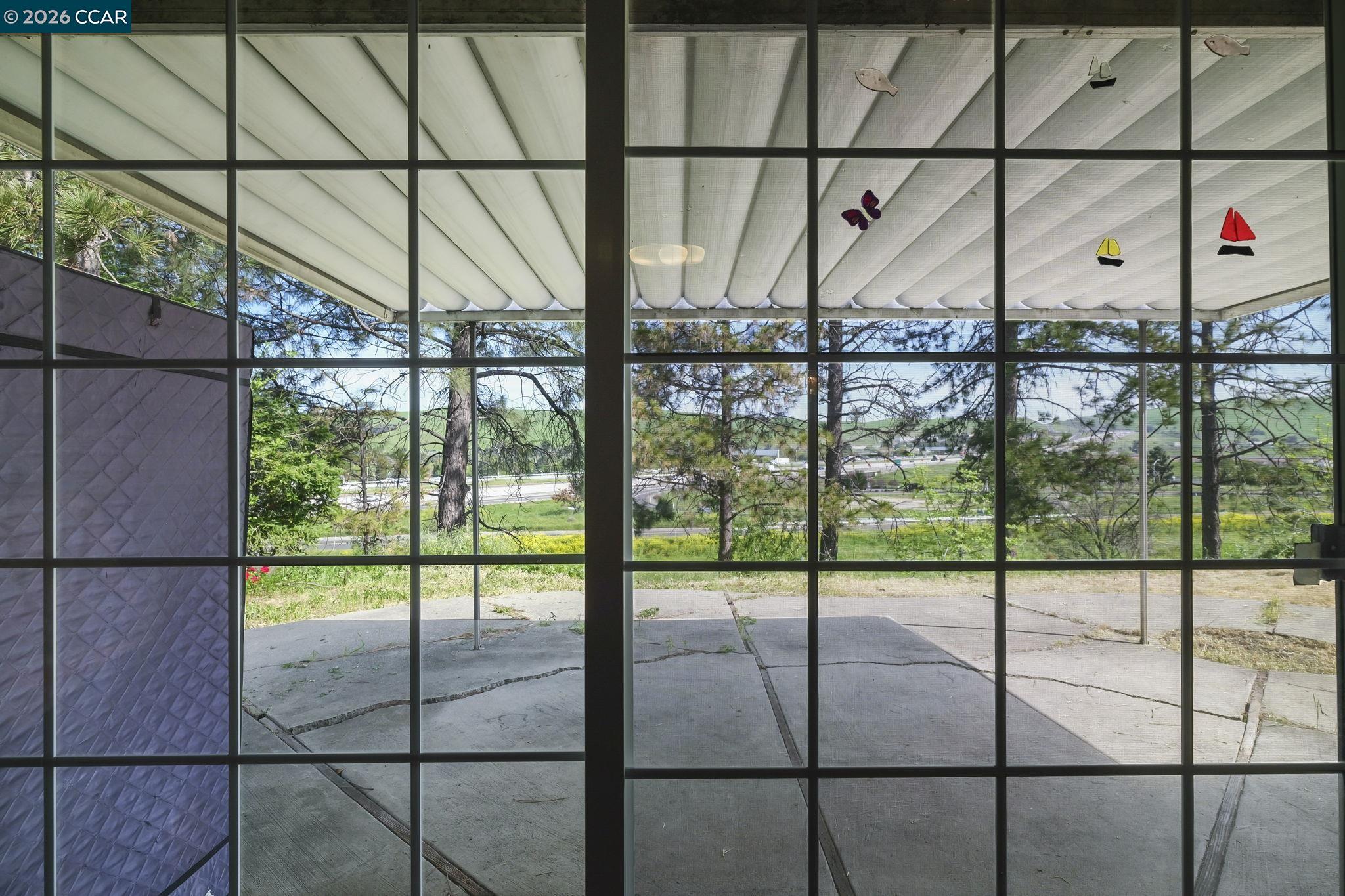 Detail Gallery Image 23 of 30 For 3922 Bayview Circle, Concord,  CA 94520 - 4 Beds | 2 Baths