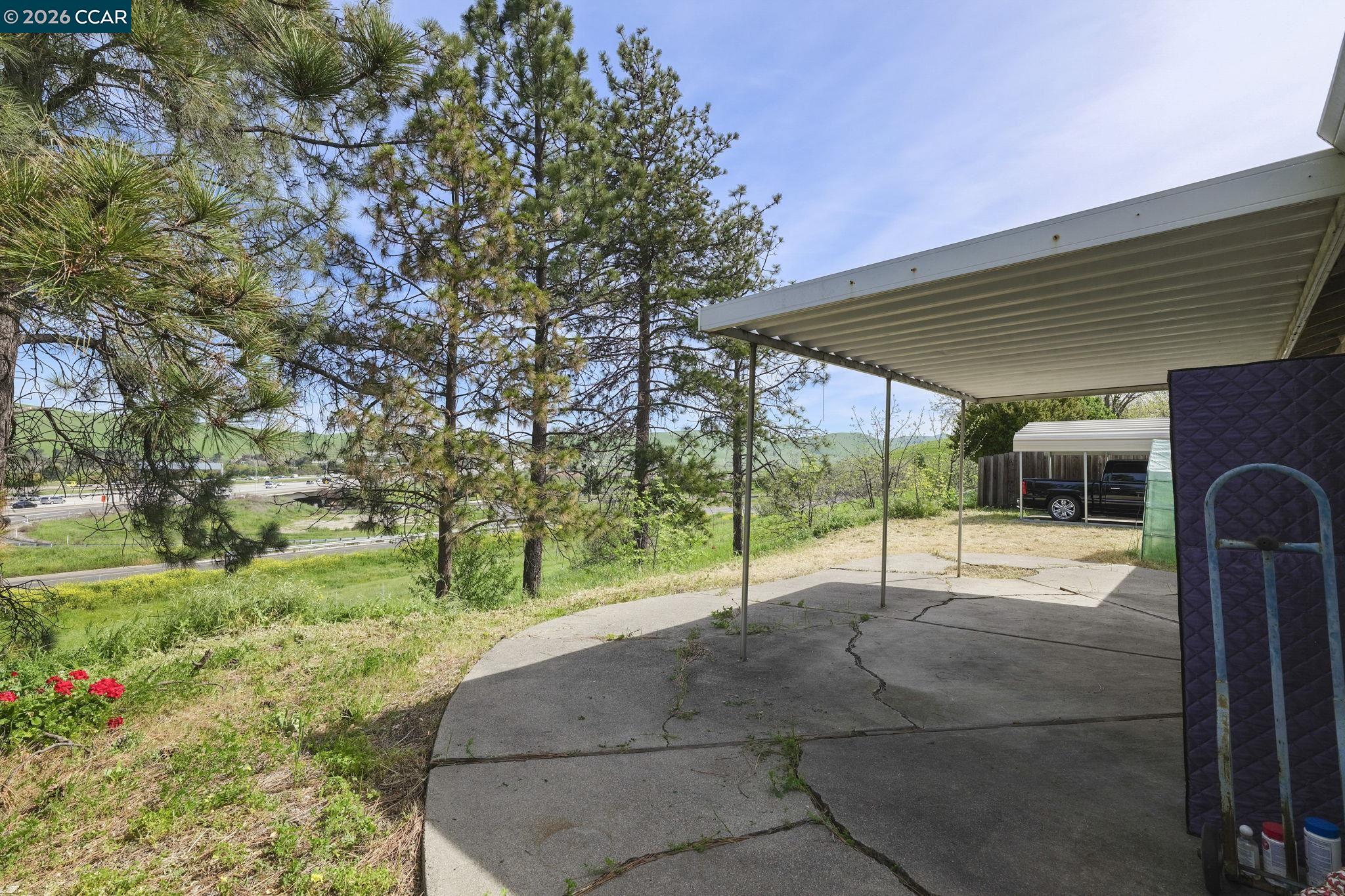 Detail Gallery Image 25 of 30 For 3922 Bayview Circle, Concord,  CA 94520 - 4 Beds | 2 Baths