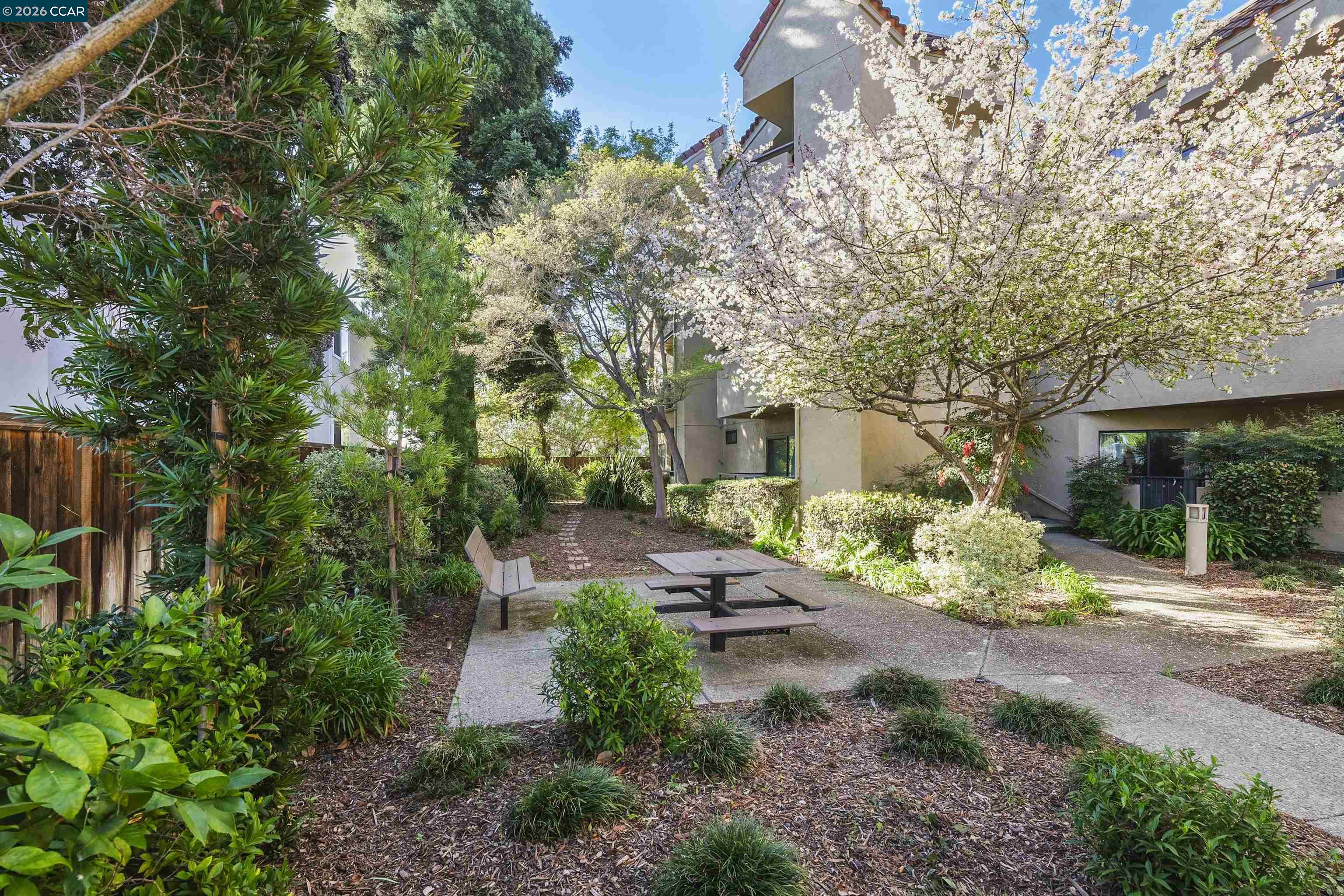 Photo #23: 41127182 Listing: Photo #23