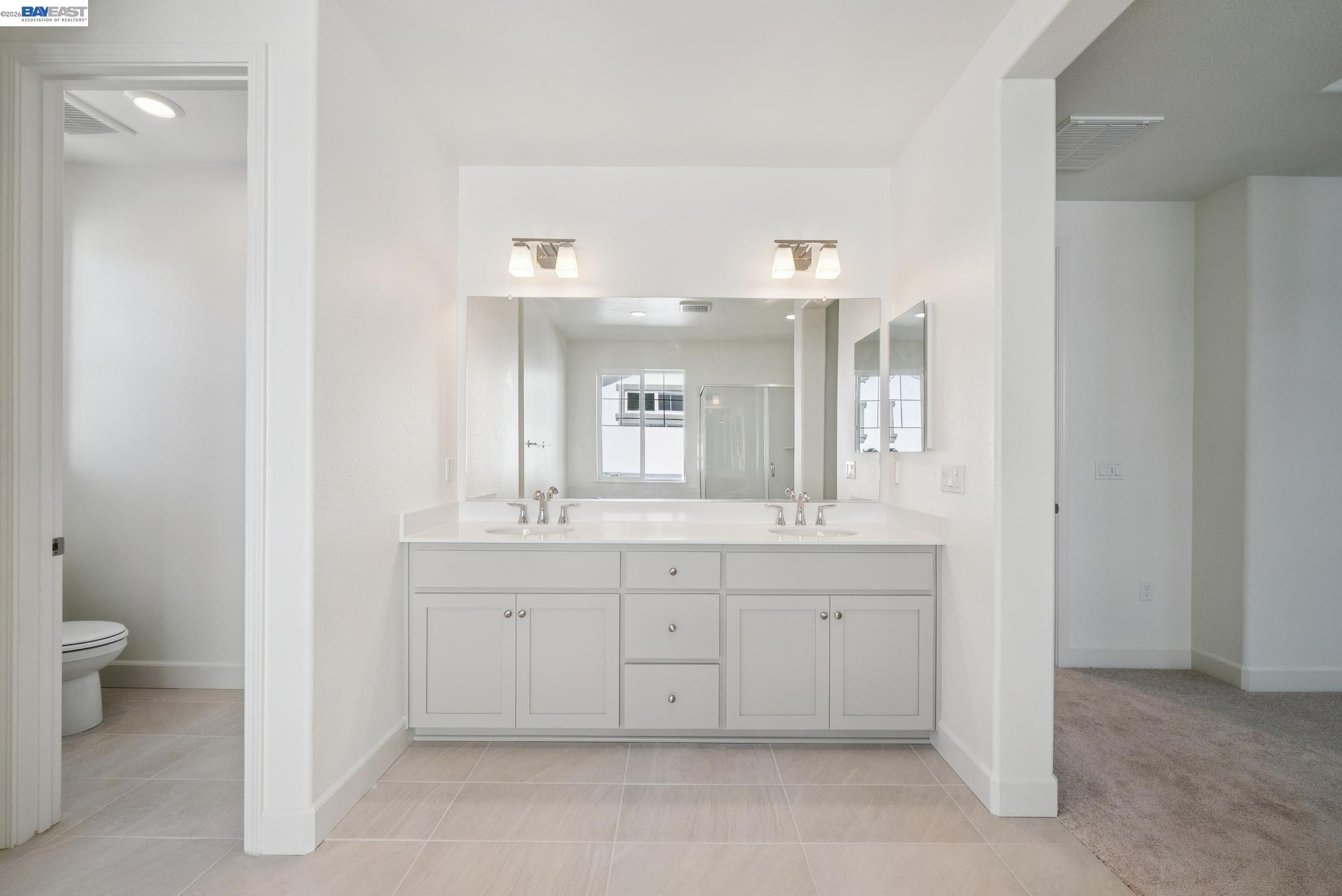 Detail Gallery Image 27 of 45 For 222 Mindy Way, Pittsburg,  CA 94565 - 5 Beds | 3/1 Baths