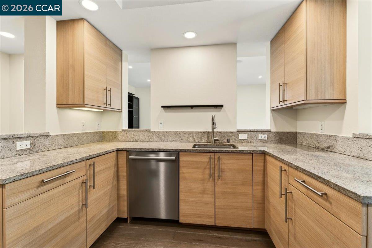 Photo #15: 41127184 Listing: Photo #15