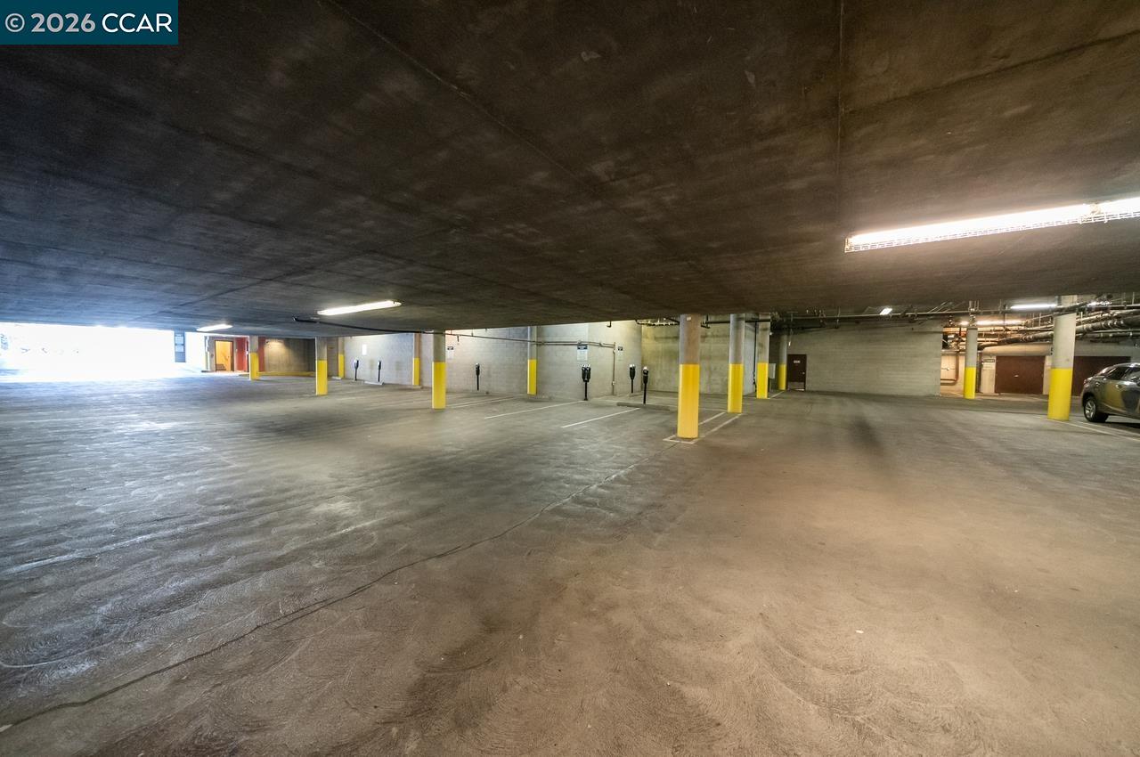 Photo #41: 41127184 Listing: Photo #41