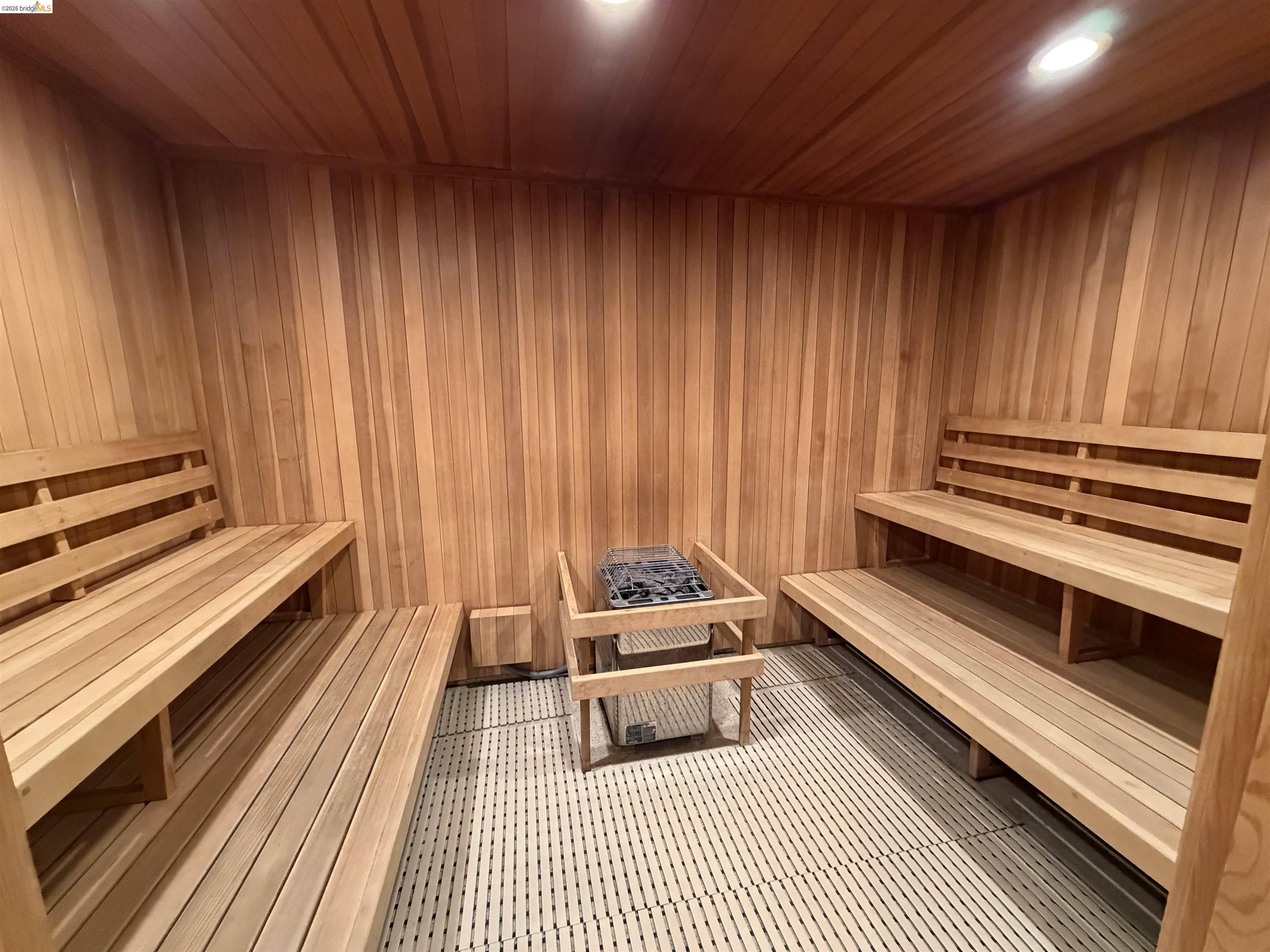 Photo #40: 41127186 Listing: Photo #40