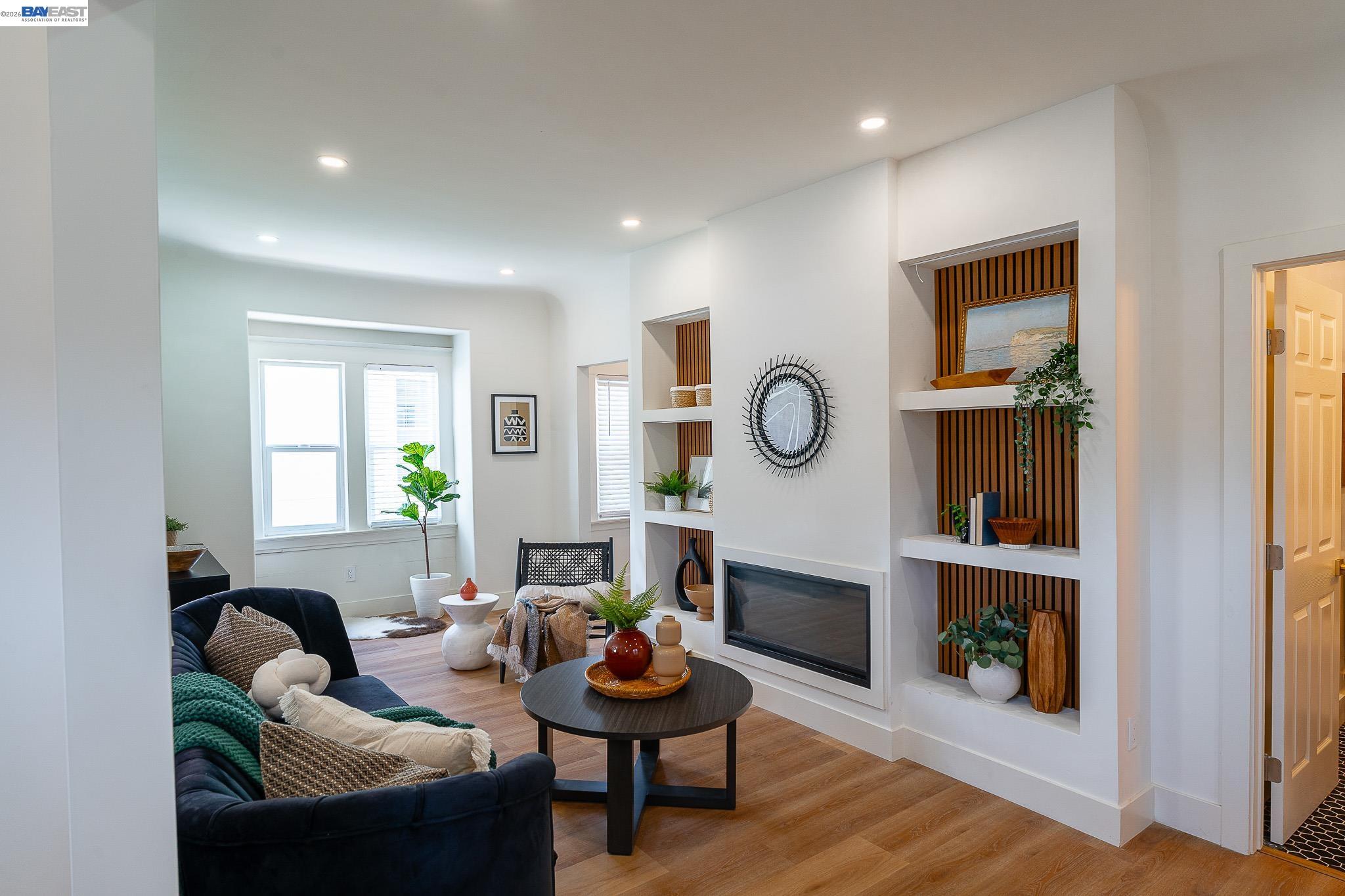 Detail Gallery Image 17 of 44 For 3708 Lyon Ave, Oakland,  CA 94601 - 2 Beds | 1 Baths