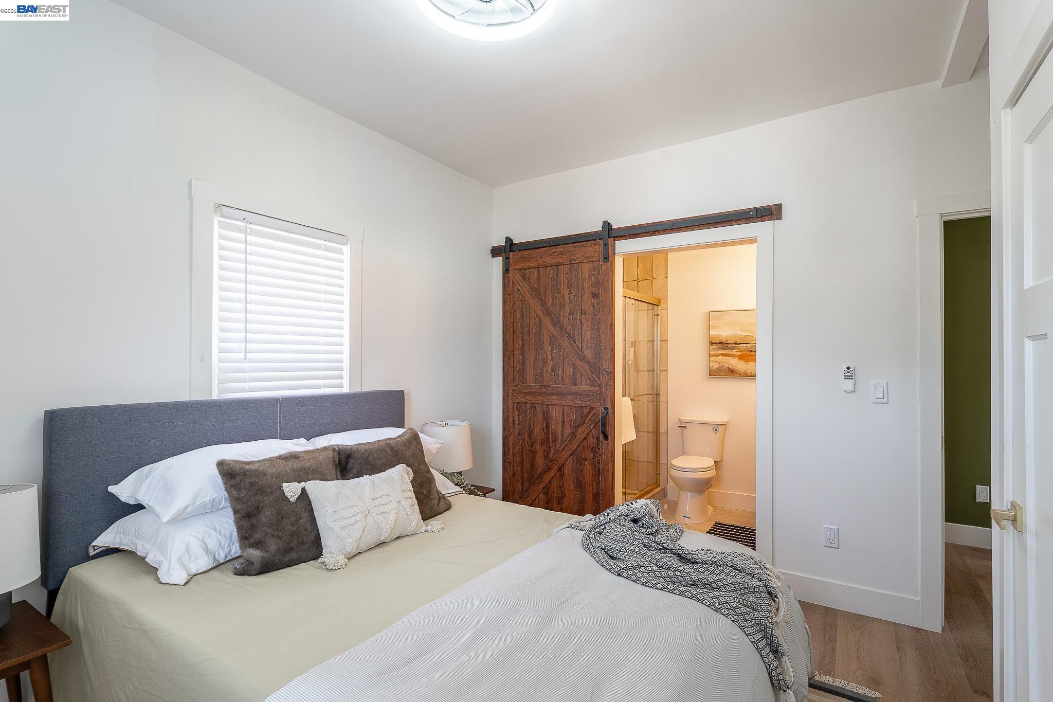 Detail Gallery Image 33 of 44 For 3708 Lyon Ave, Oakland,  CA 94601 - 2 Beds | 1 Baths