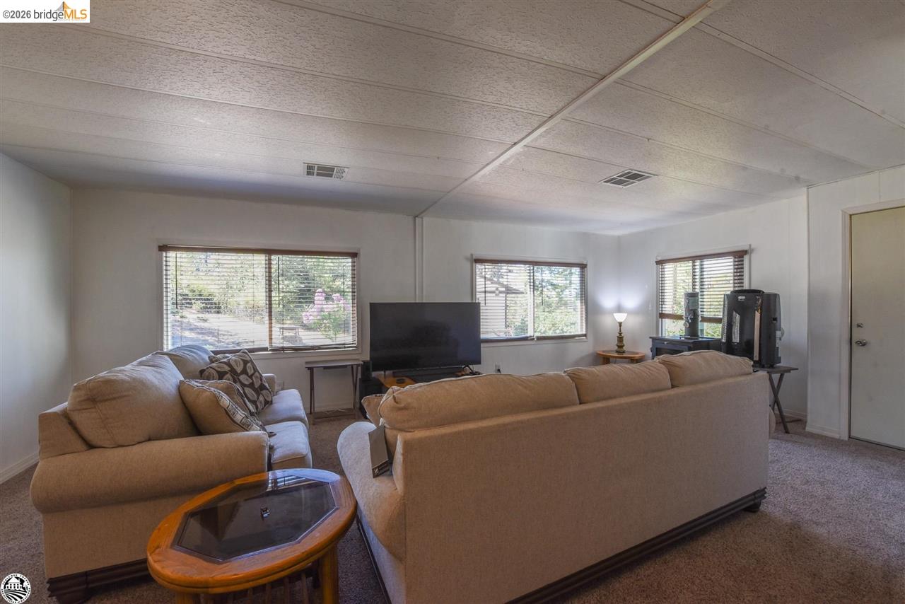 Detail Gallery Image 17 of 45 For 22440 Gunsight Rd, Sonora,  CA 95370-9351 - 2 Beds | 2 Baths