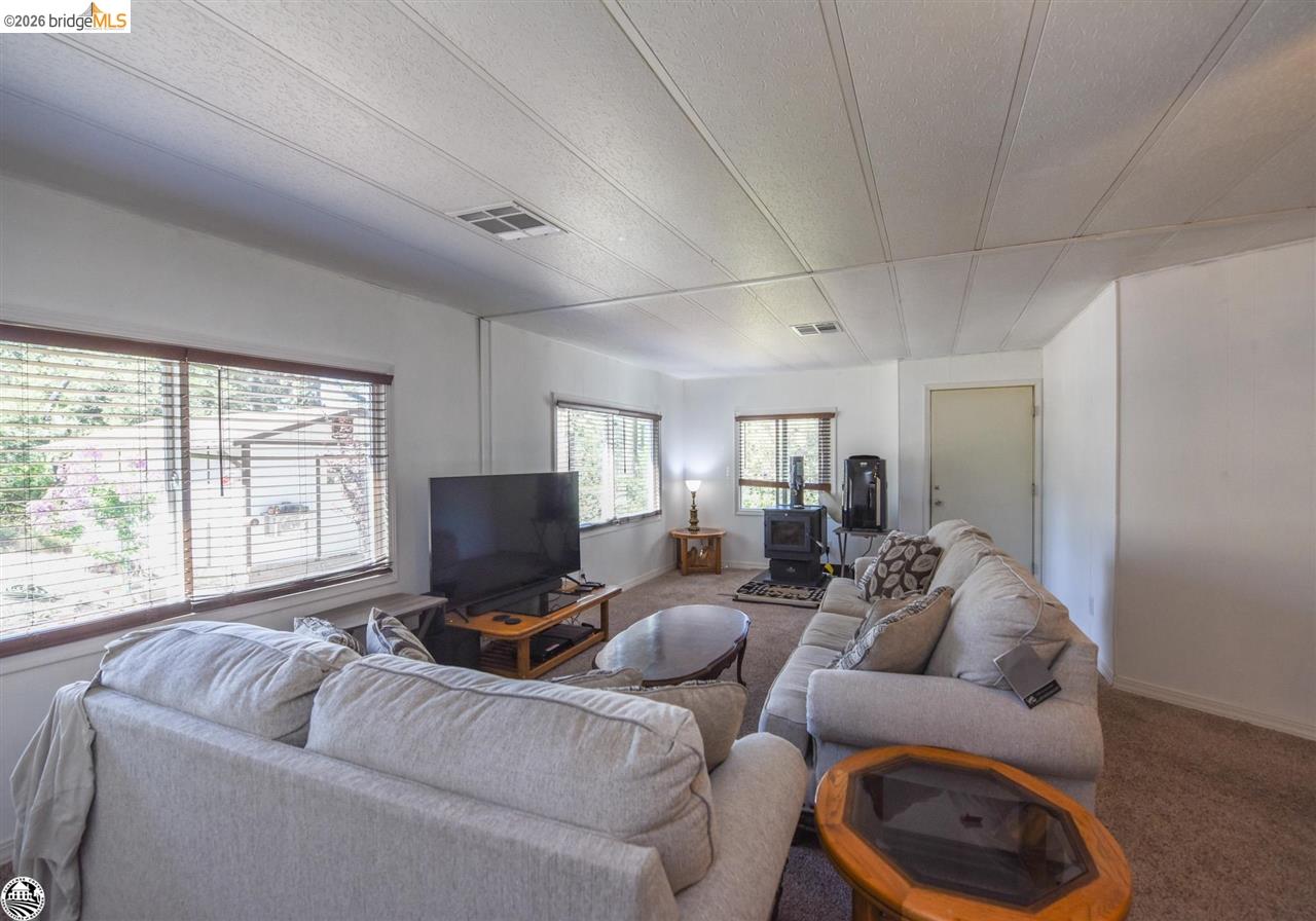 Detail Gallery Image 23 of 45 For 22440 Gunsight Rd, Sonora,  CA 95370-9351 - 2 Beds | 2 Baths