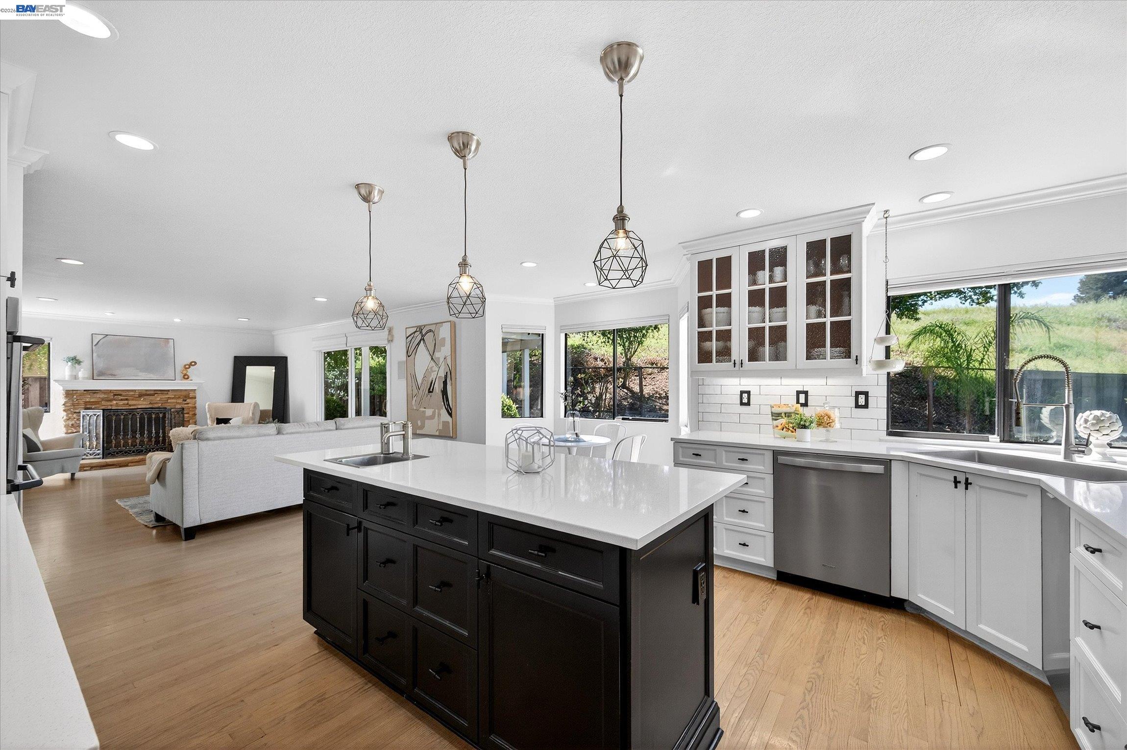 Detail Gallery Image 15 of 38 For 1131 Mataro Ct, Pleasanton,  CA 94566 - 5 Beds | 3 Baths