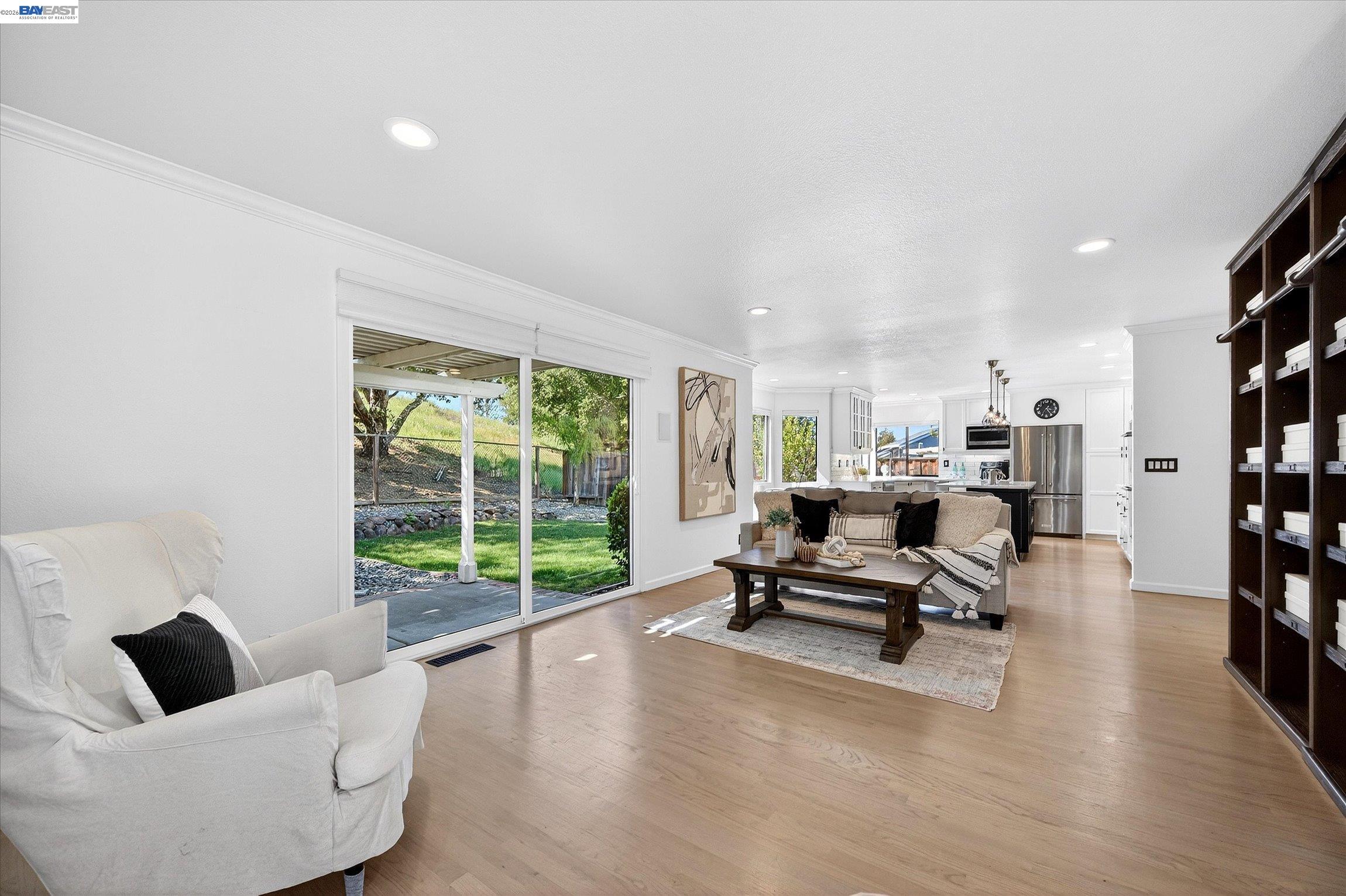 Detail Gallery Image 18 of 38 For 1131 Mataro Ct, Pleasanton,  CA 94566 - 5 Beds | 3 Baths