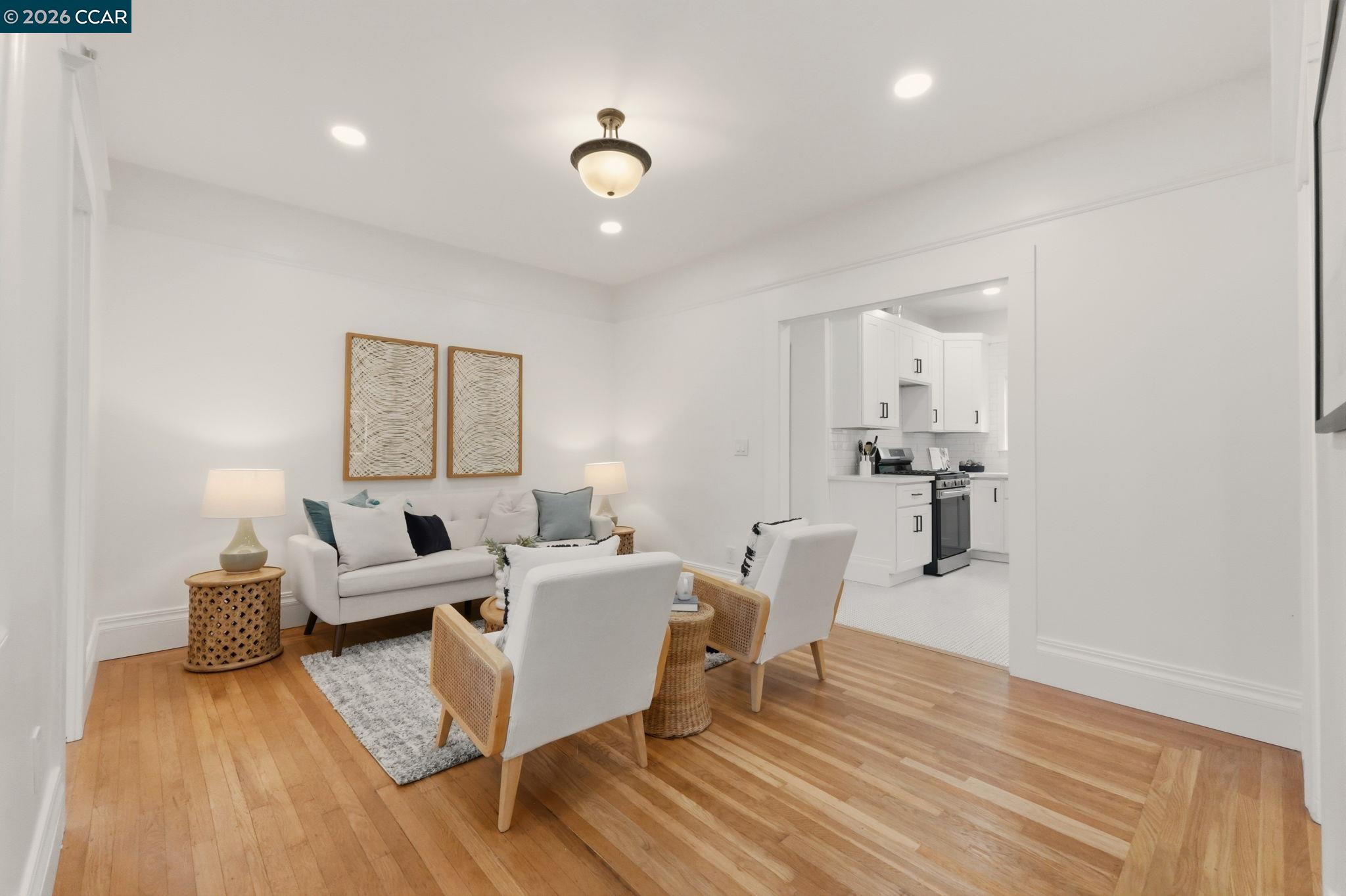 Detail Gallery Image 4 of 58 For 3214 California St, Berkeley,  CA 94703 - – Beds | – Baths