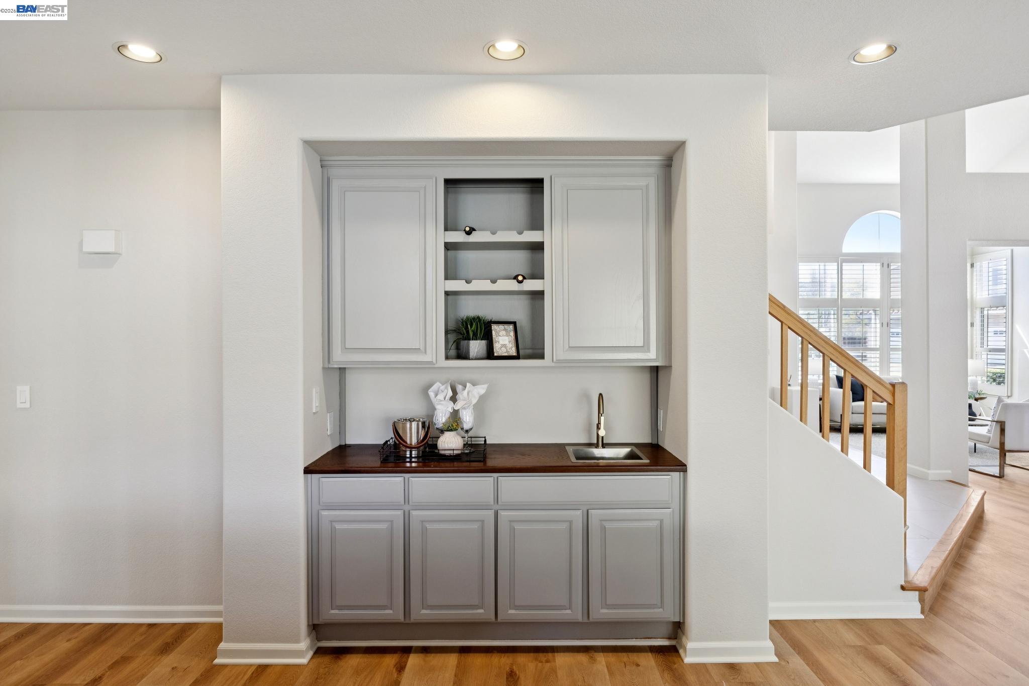 Detail Gallery Image 26 of 60 For 674 Crystal Ct, Pleasanton,  CA 94566 - 5 Beds | 3 Baths