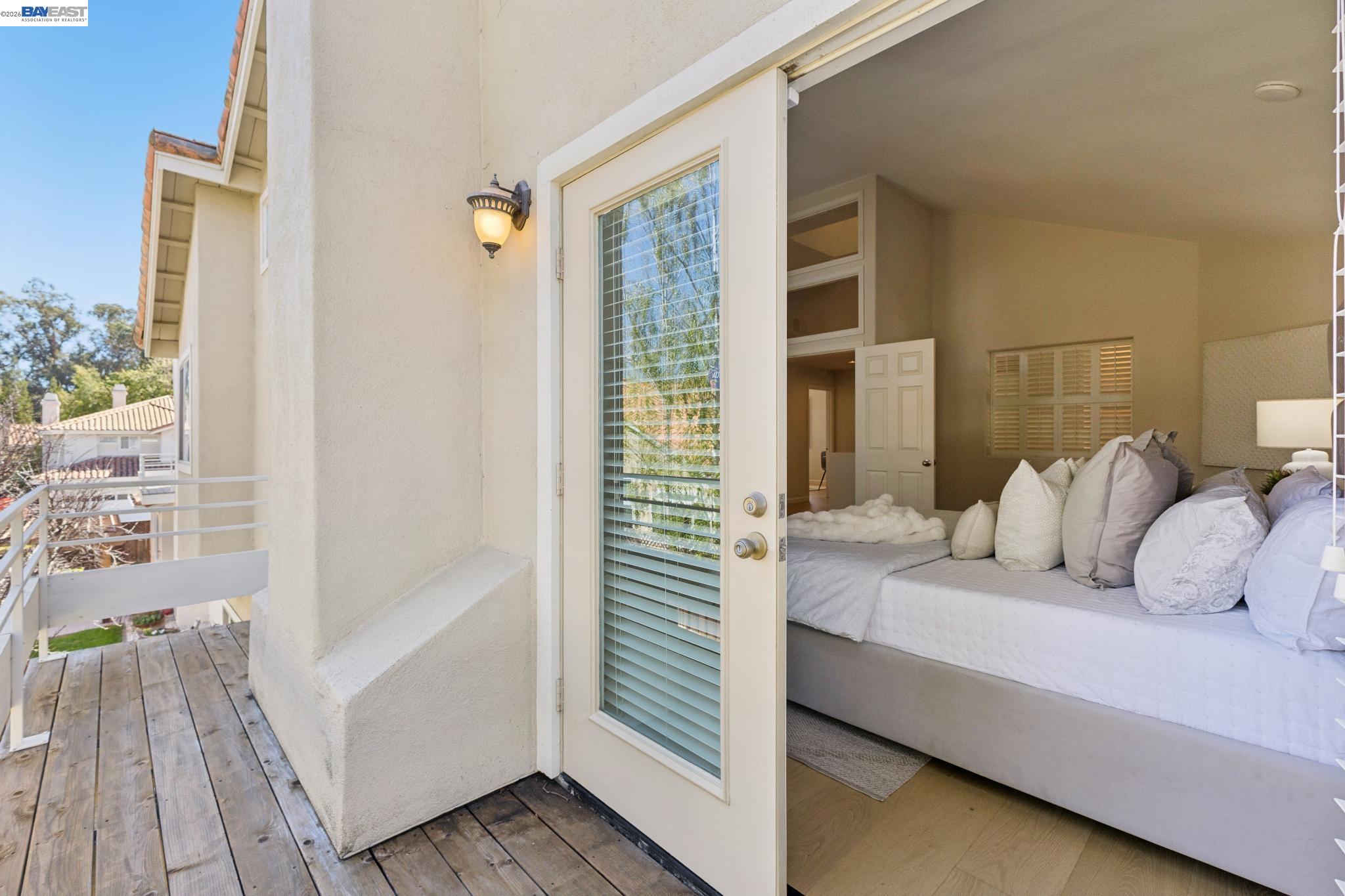 Detail Gallery Image 36 of 60 For 674 Crystal Ct, Pleasanton,  CA 94566 - 5 Beds | 3 Baths