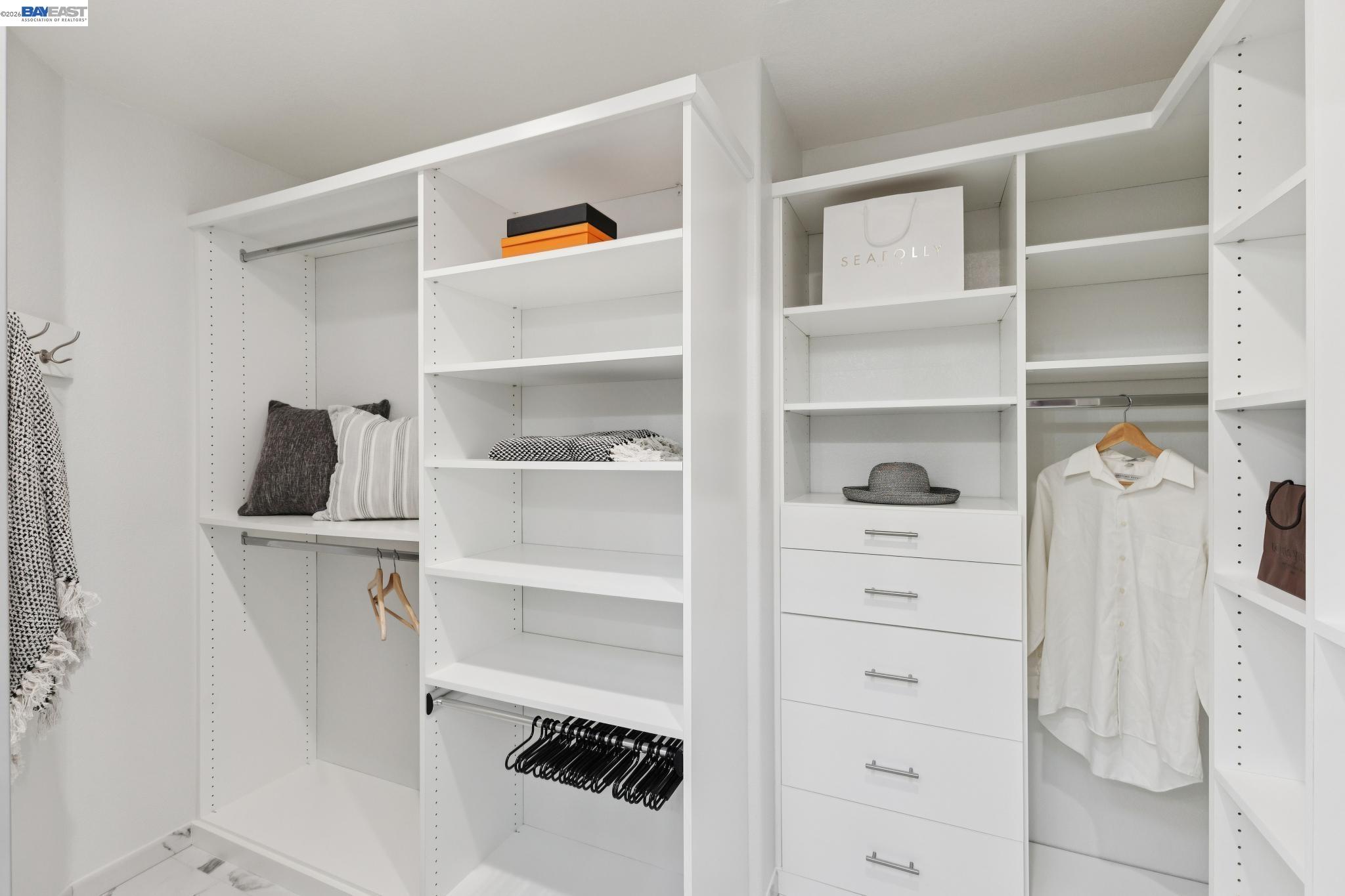 Detail Gallery Image 39 of 60 For 674 Crystal Ct, Pleasanton,  CA 94566 - 5 Beds | 3 Baths