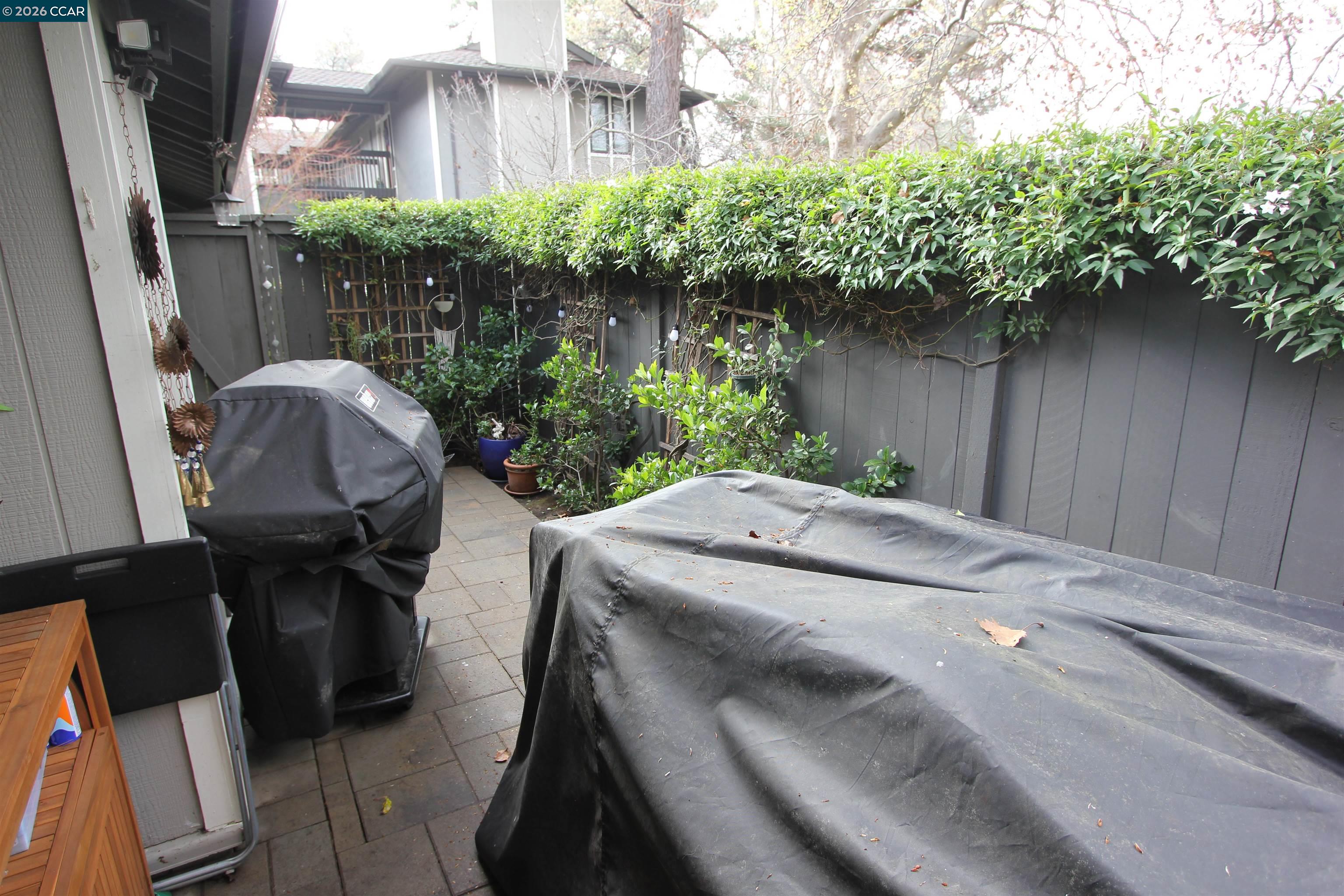 Detail Gallery Image 21 of 25 For Camino Verde, Walnut Creek,  CA 94597 - – Beds | – Baths