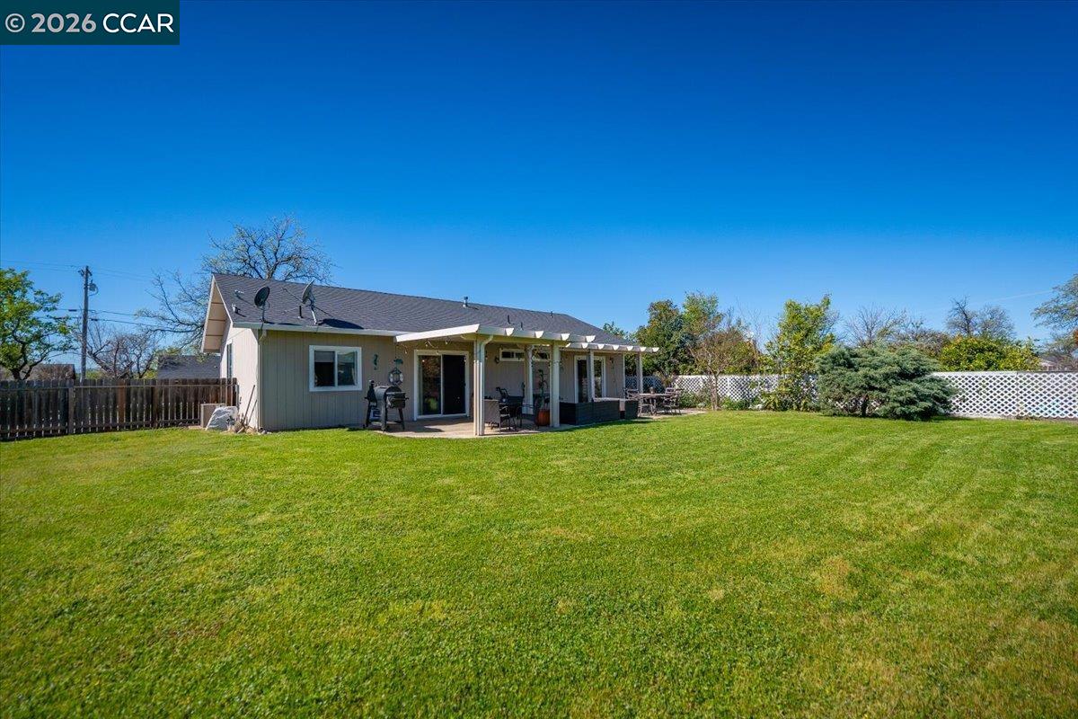 Detail Gallery Image 29 of 33 For 19388 Bonanza King Dr, Cottonwood,  CA 96022 - 3 Beds | 2 Baths