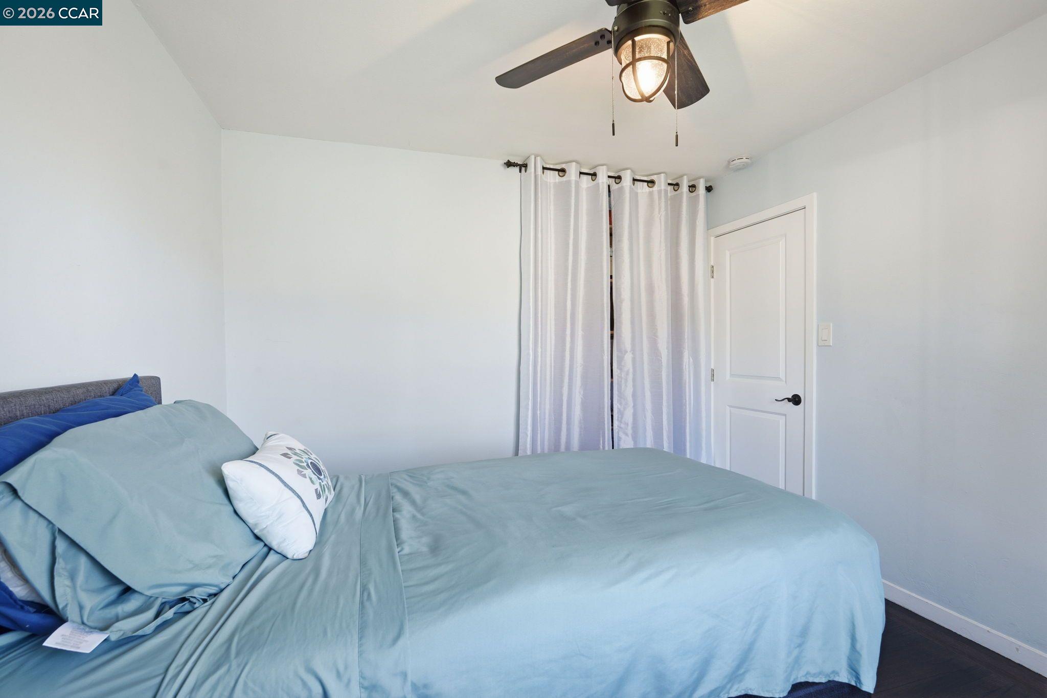 Detail Gallery Image 14 of 28 For 2105 Holbrook Drive, Concord,  CA 94519 - 3 Beds | 2 Baths