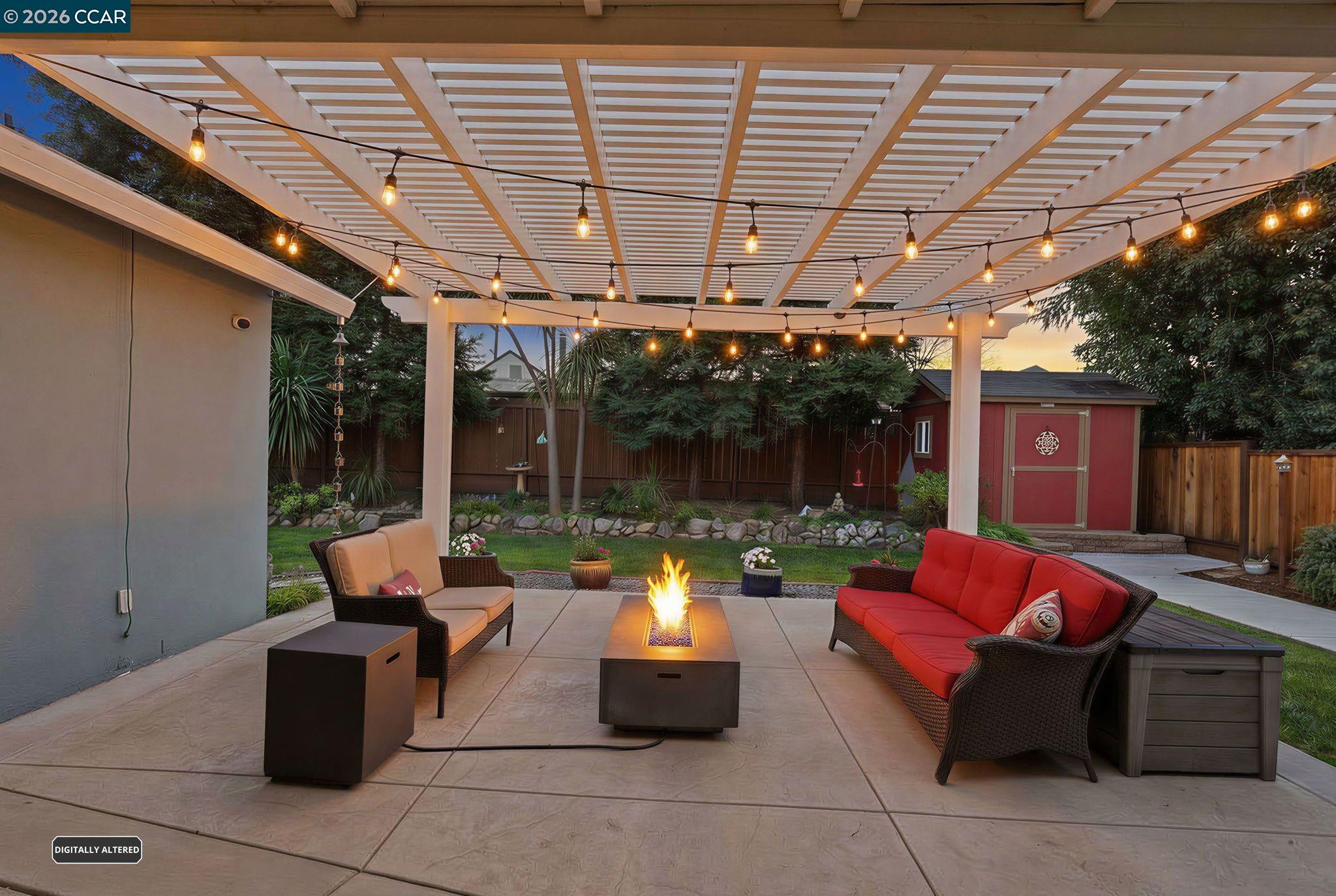 Detail Gallery Image 16 of 28 For 2105 Holbrook Drive, Concord,  CA 94519 - 3 Beds | 2 Baths